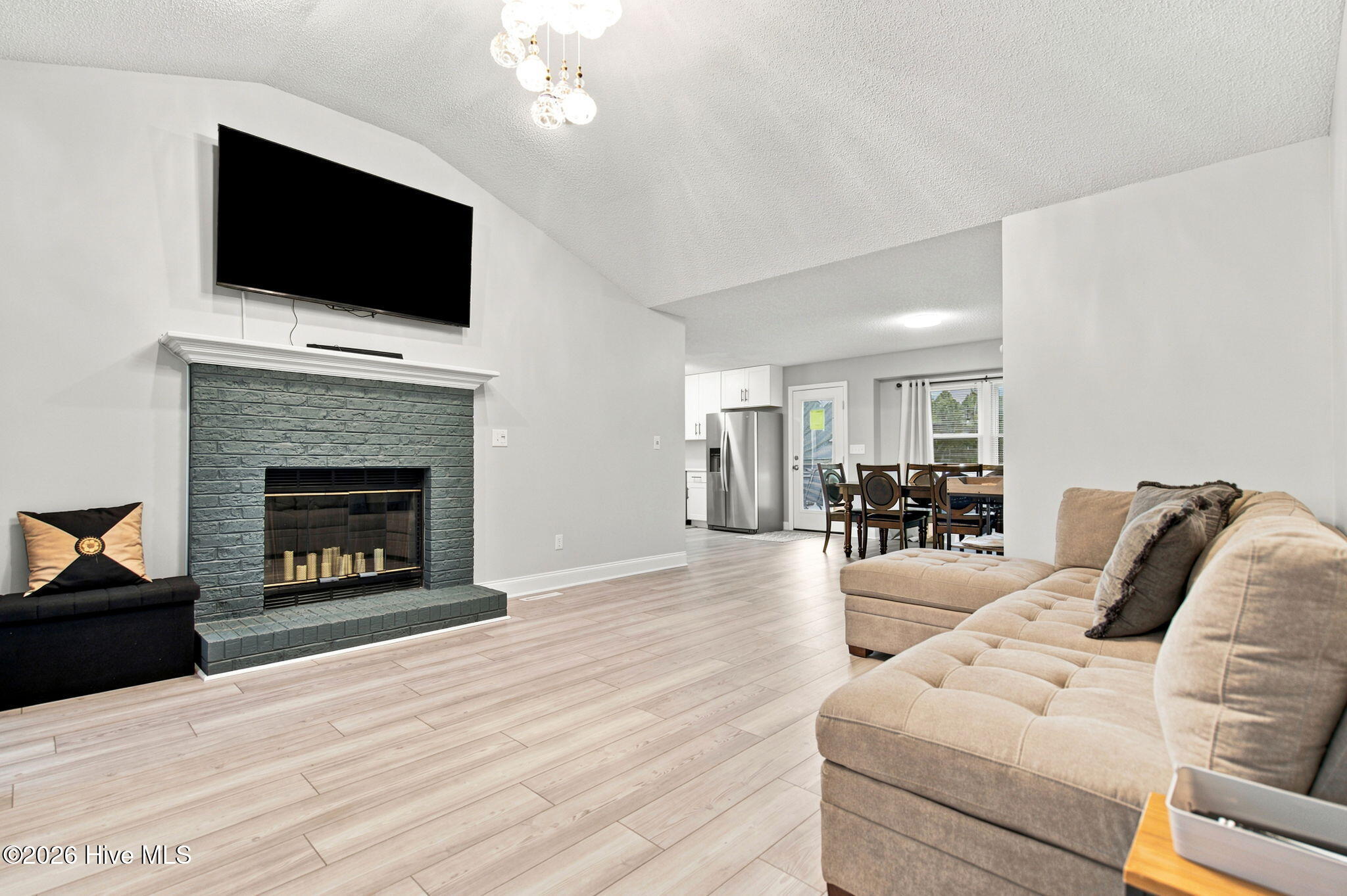 7228 Quail Woods Road Property Photo 9