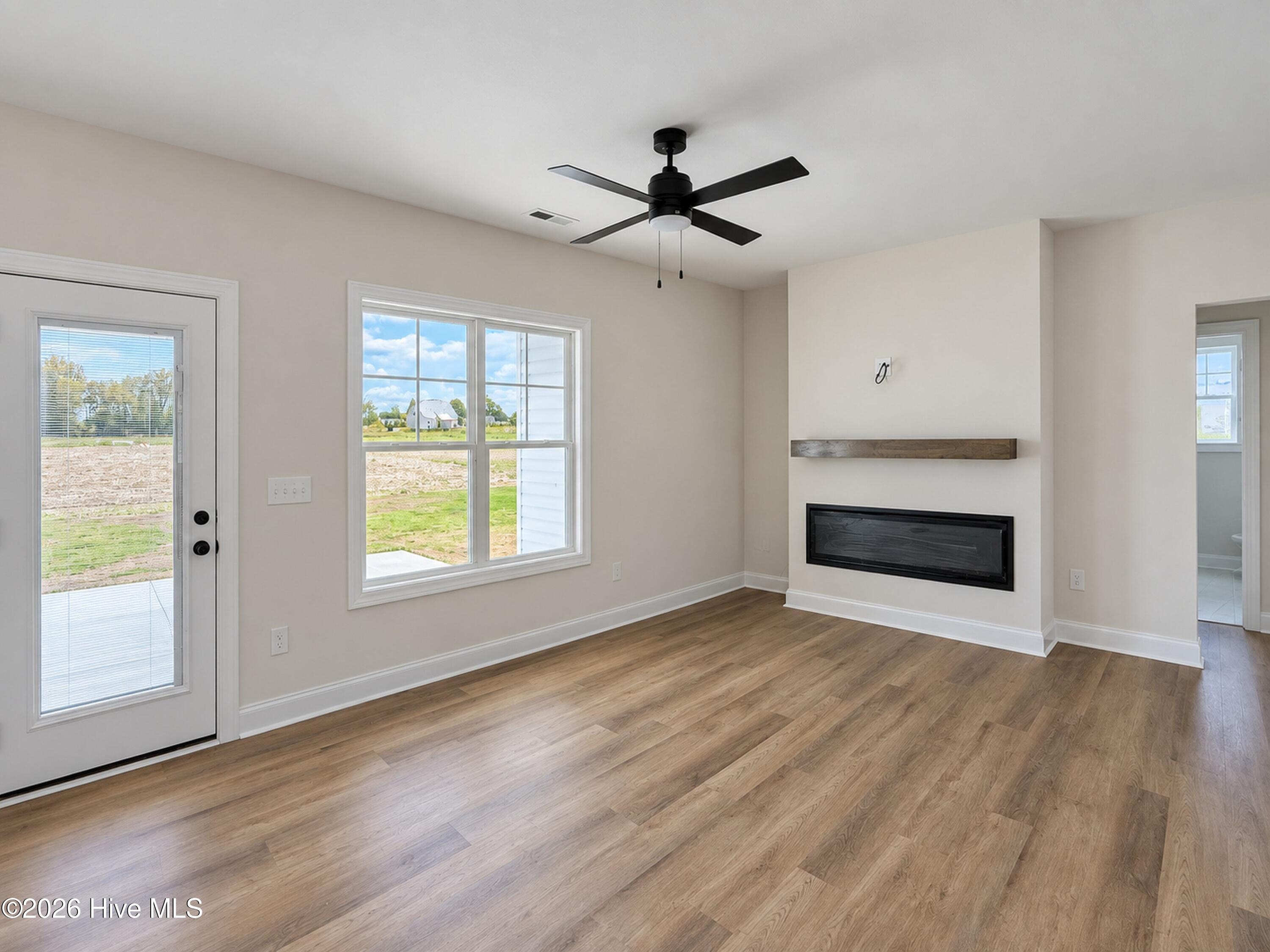 140 Margot Manor Drive Property Photo 4