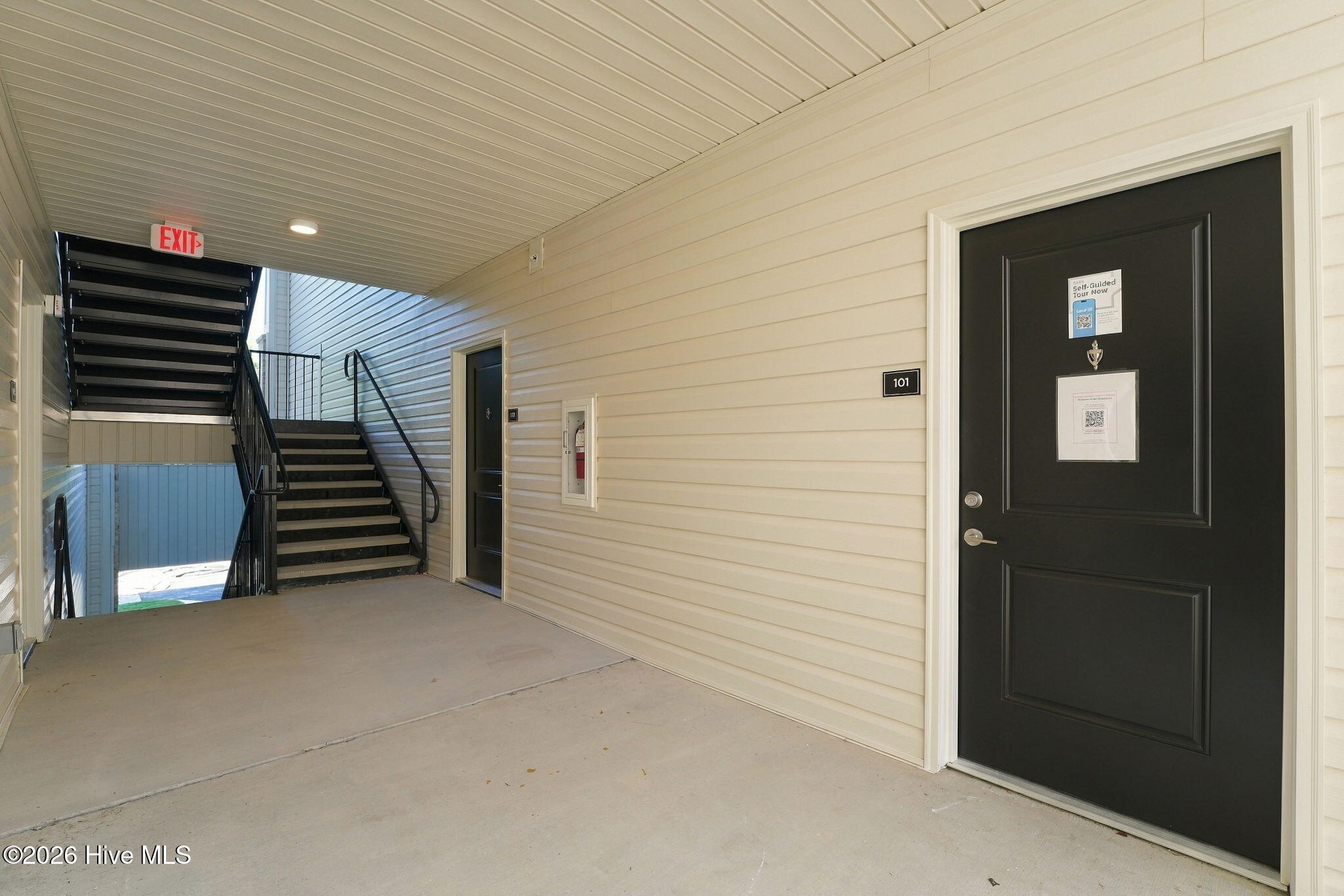 520 Trove Lane 307 Property Photo 4