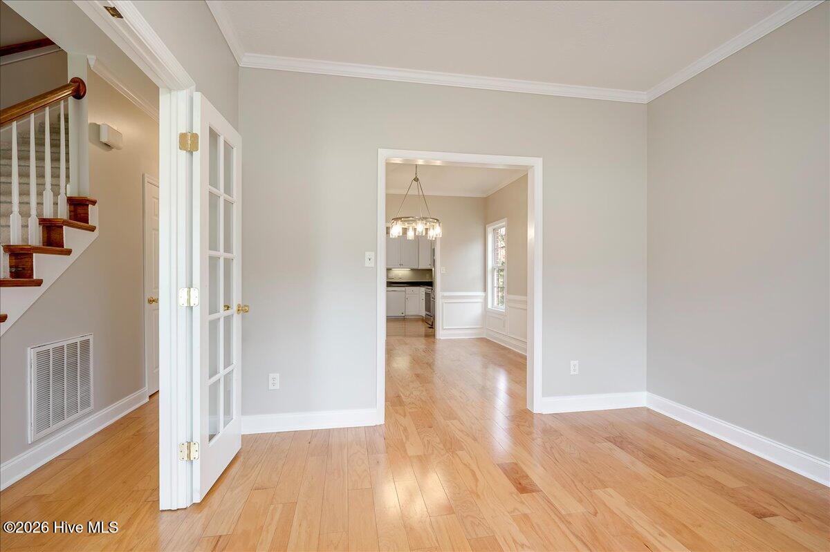 304 Cimarron Place Property Photo 4