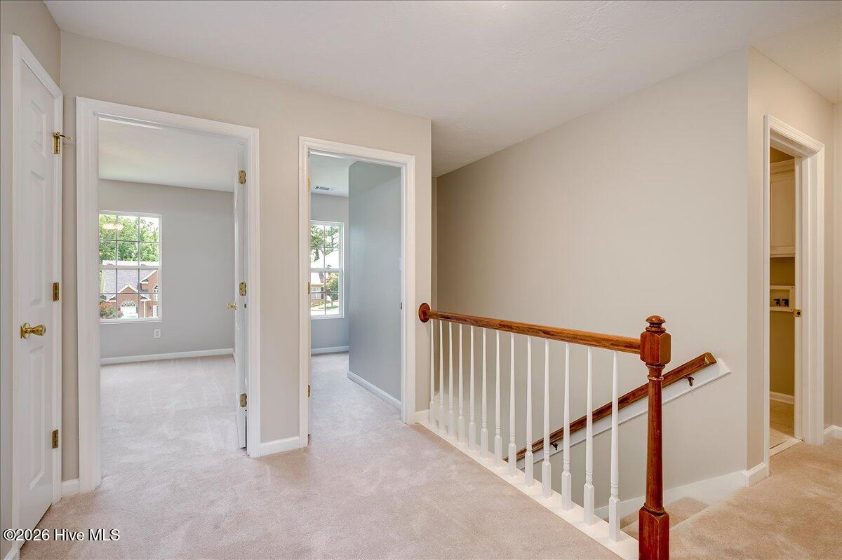 304 Cimarron Place Property Photo 12