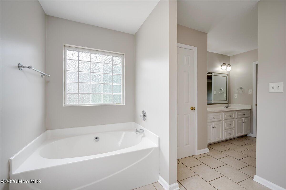 304 Cimarron Place Property Photo 17