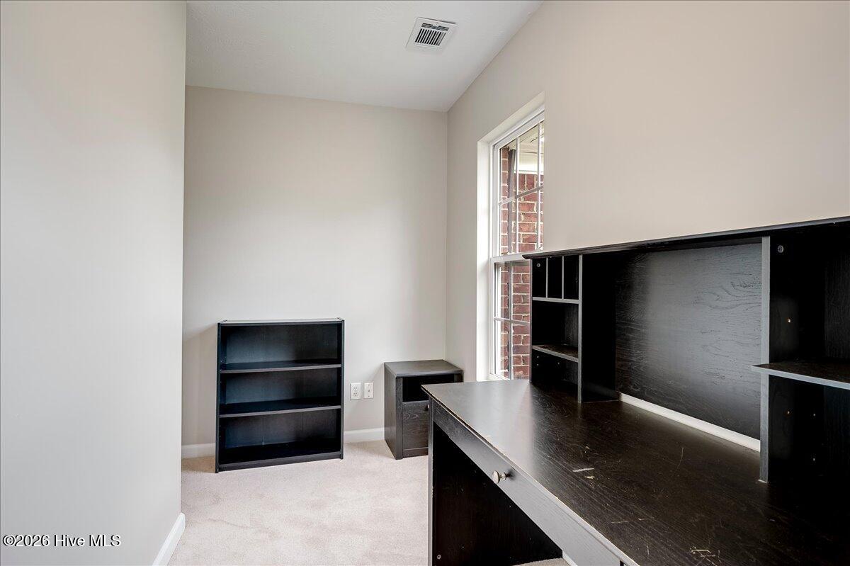 304 Cimarron Place Property Photo 23