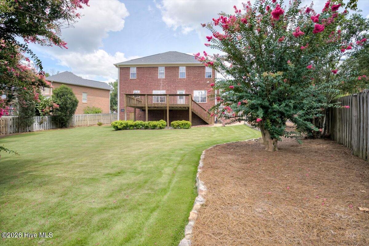 304 Cimarron Place Property Photo 36
