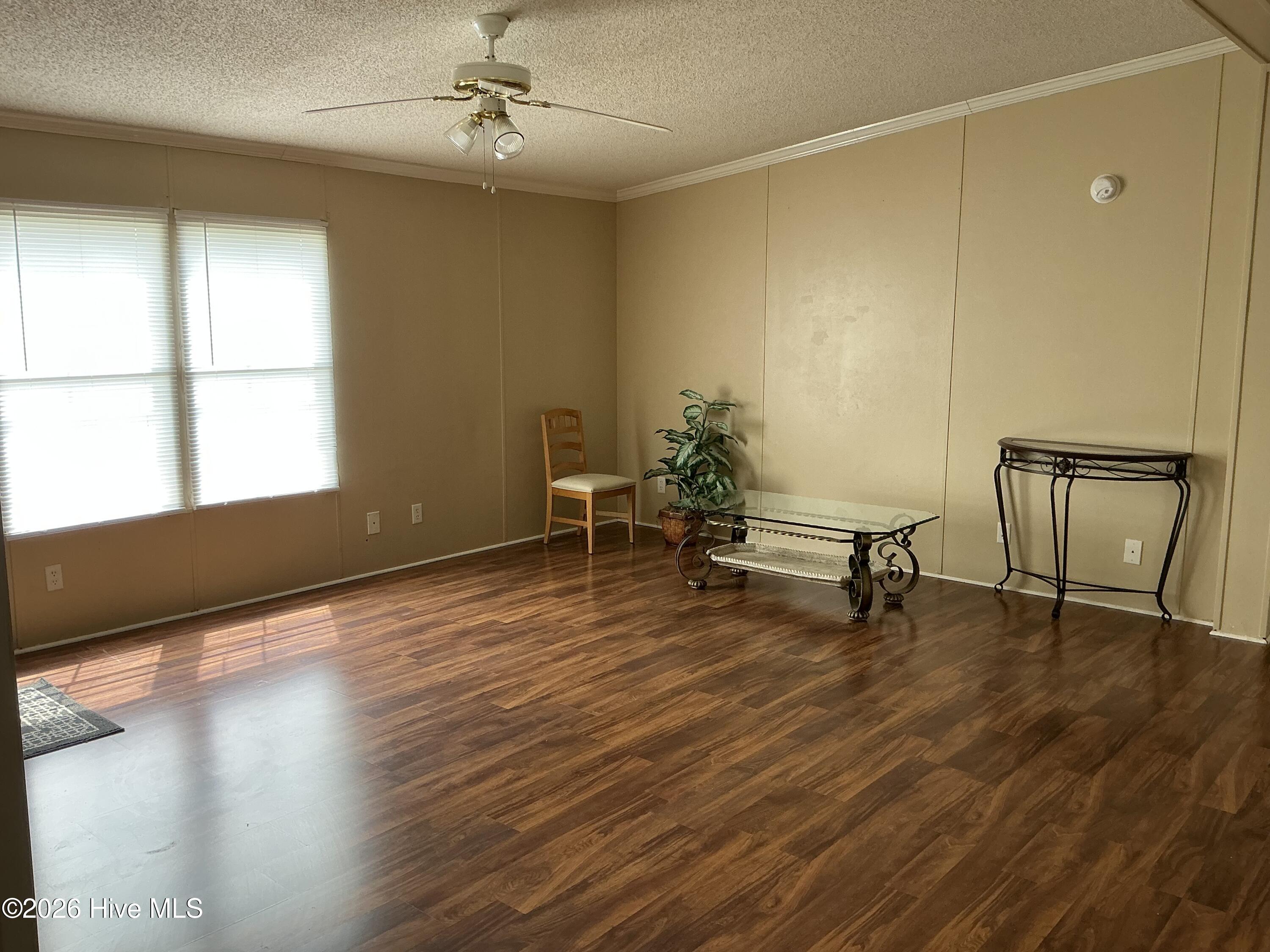 77 Maple Avenue Property Photo 5