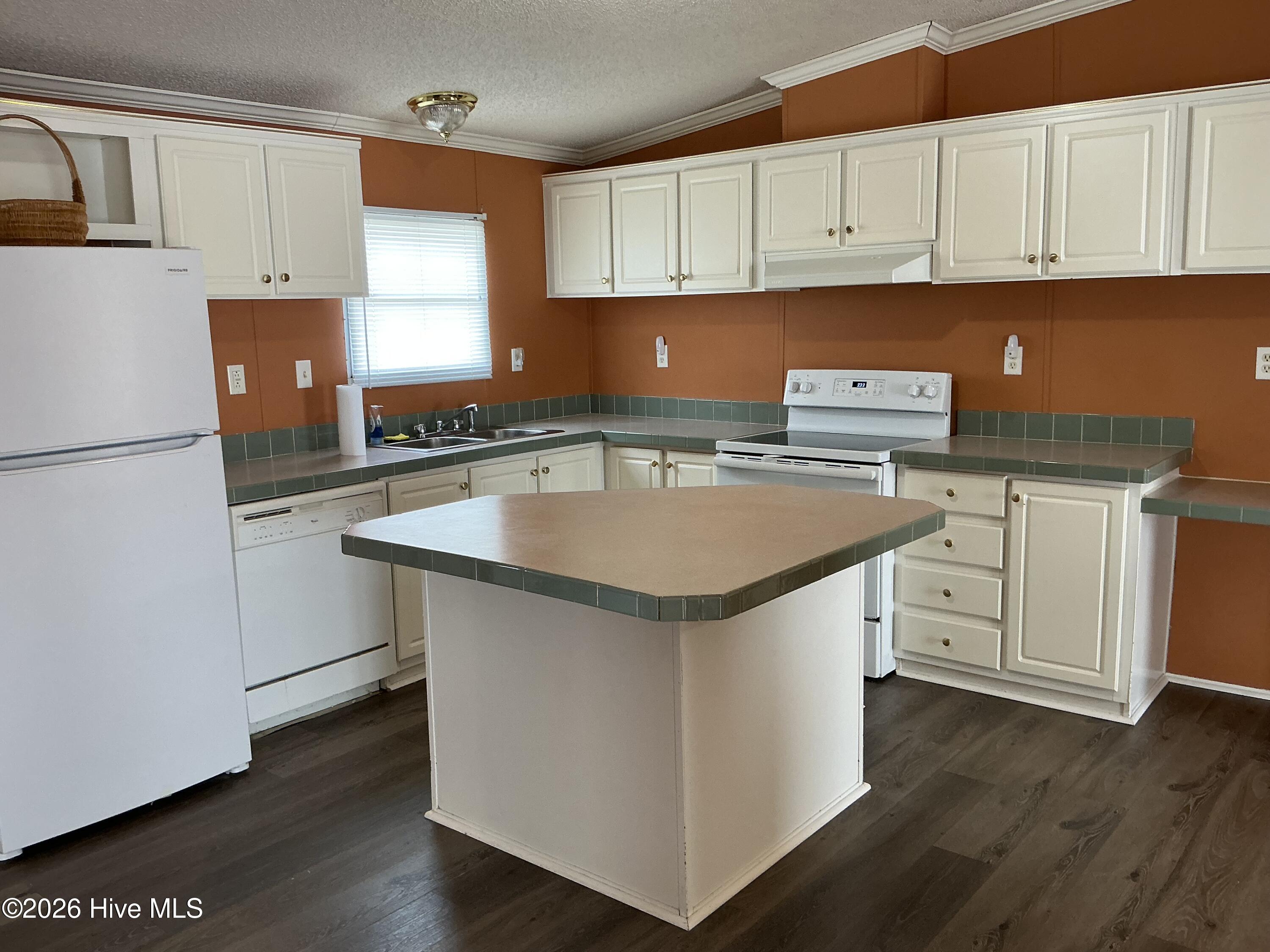 77 Maple Avenue Property Photo 10