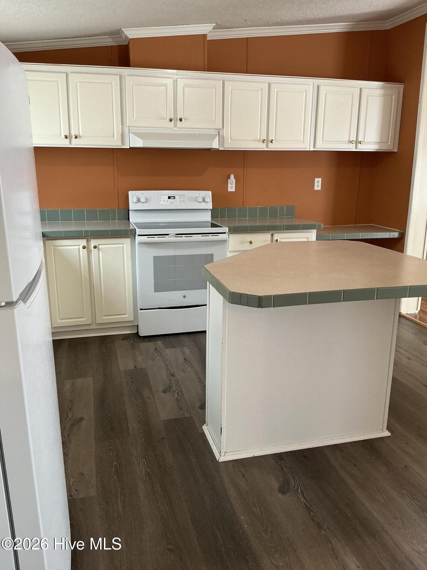 77 Maple Avenue Property Photo 11