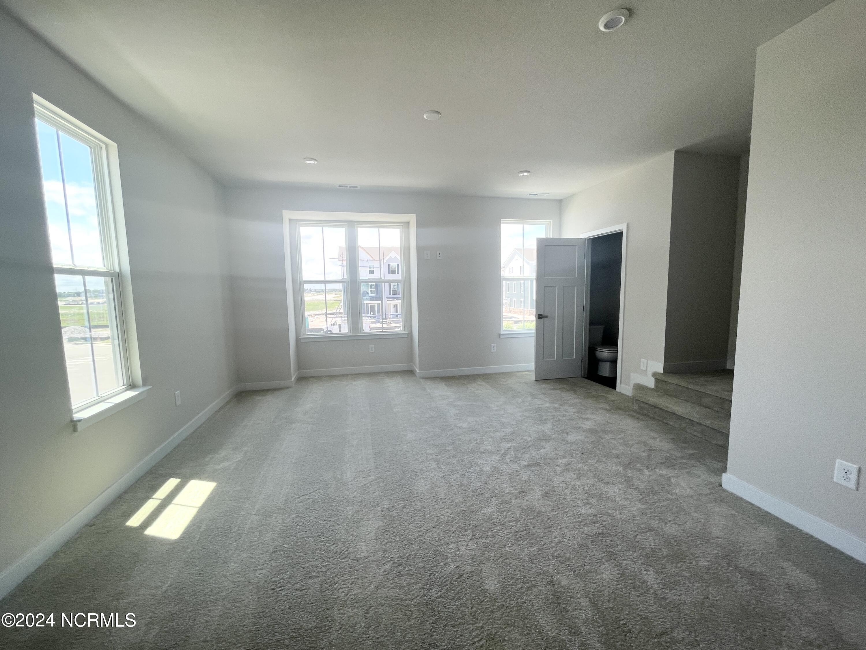 315 Fost Boulevard Property Photo 4