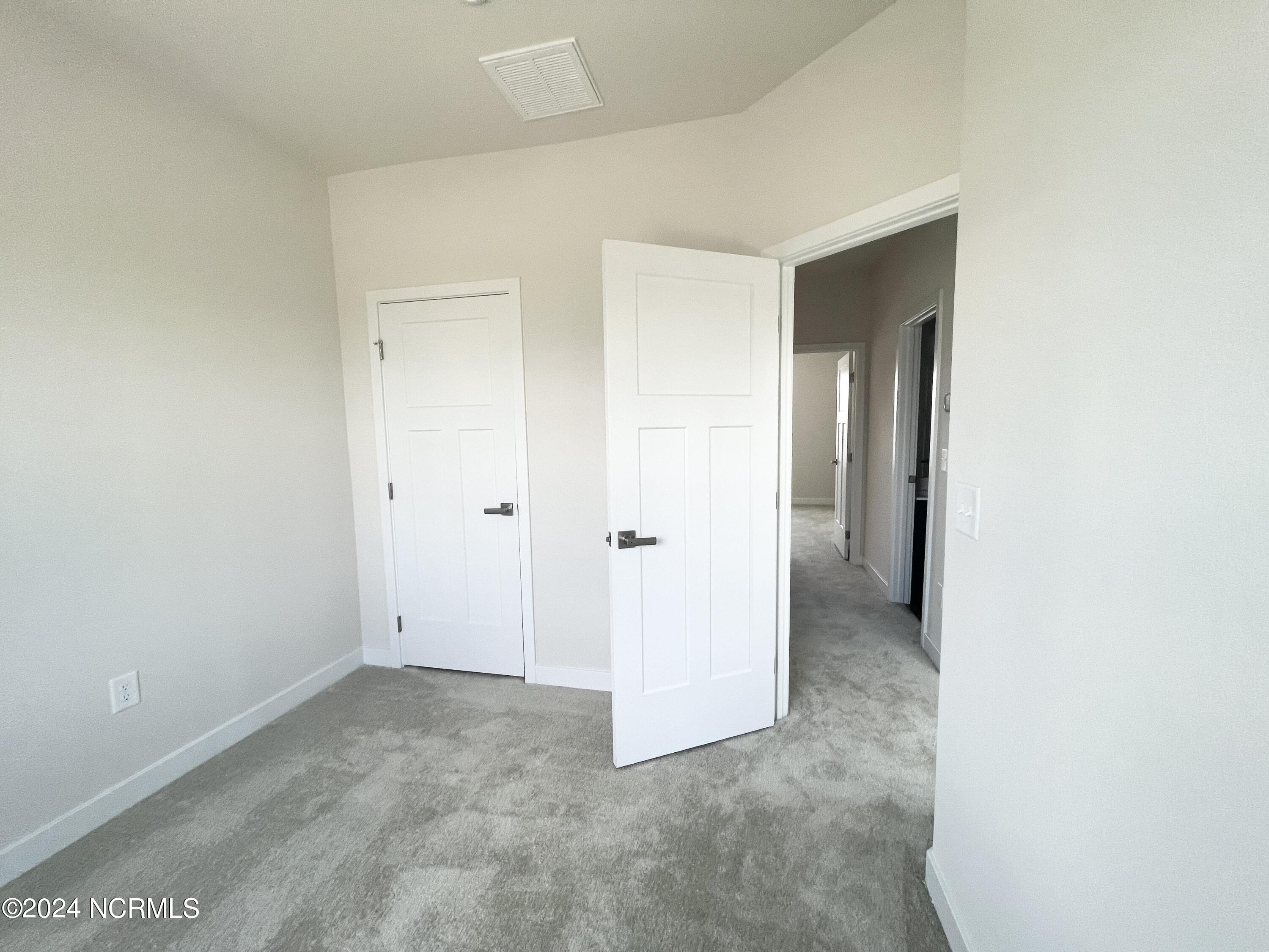 315 Fost Boulevard Property Photo 6