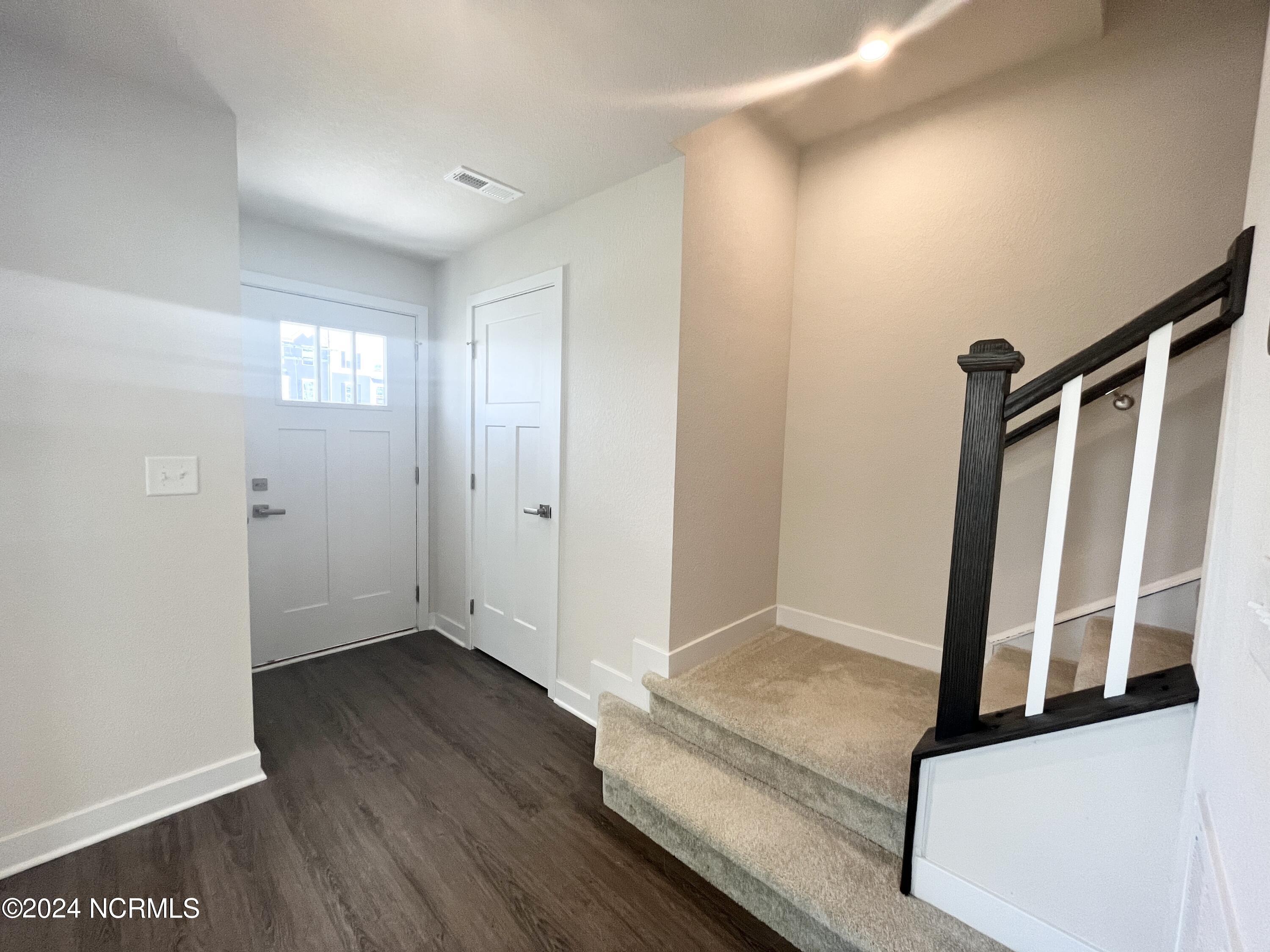 315 Fost Boulevard Property Photo 9