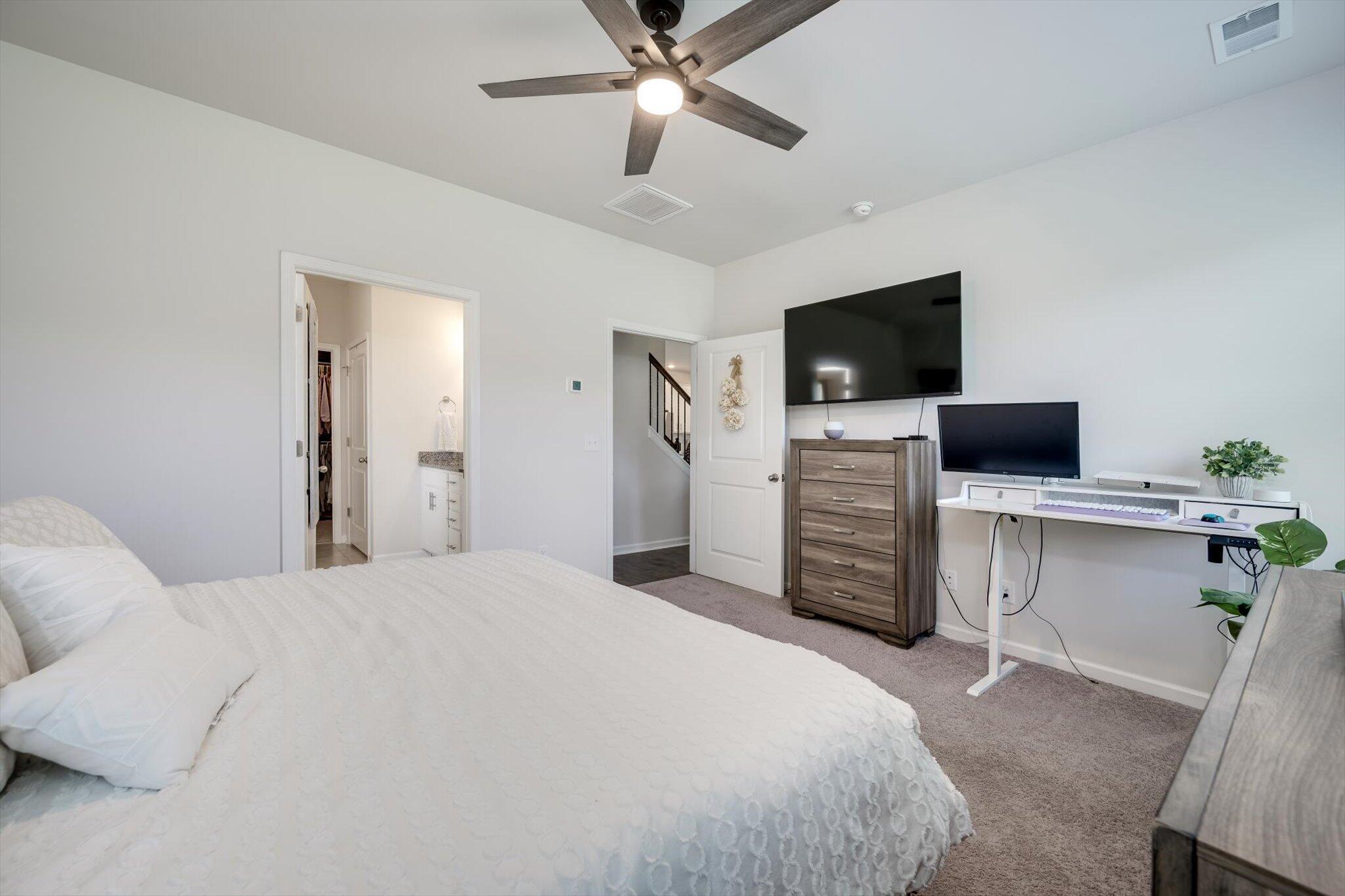 6383 Whirlaway Road Property Photo 14