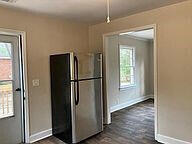 422 Florida Avenue Property Photo 4
