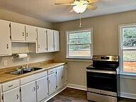 422 Florida Avenue Property Photo 5