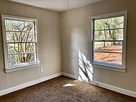 422 Florida Avenue Property Photo 7