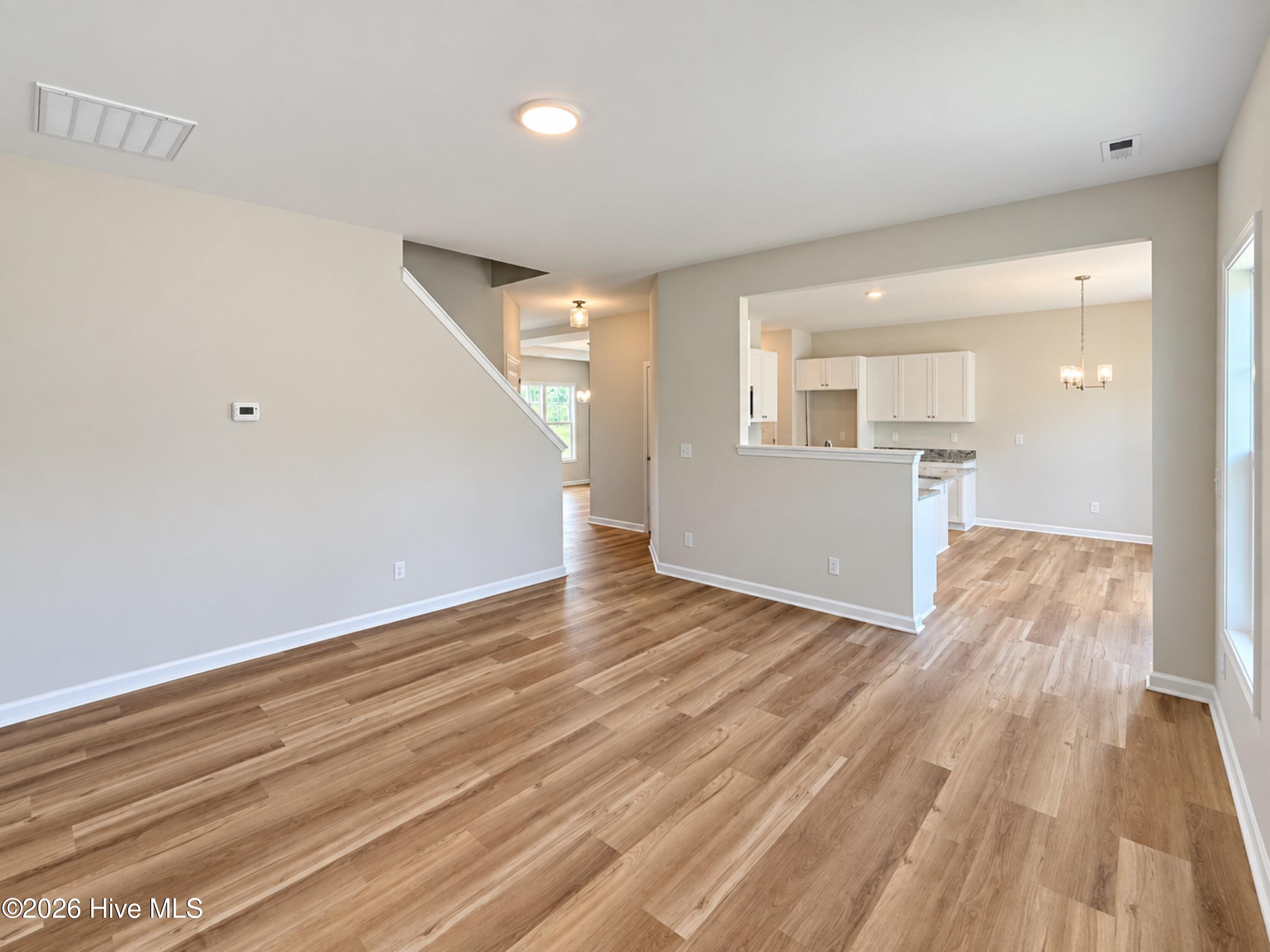 259 Crossvine Street Property Photo 6