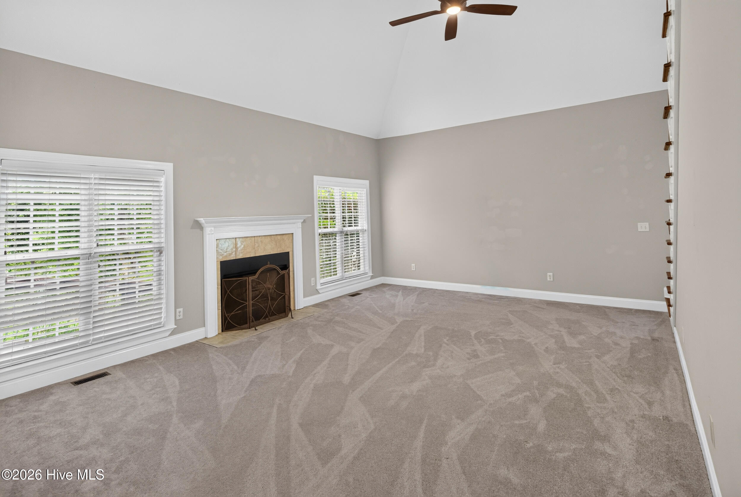 3525 Greenway Drive Property Photo 16