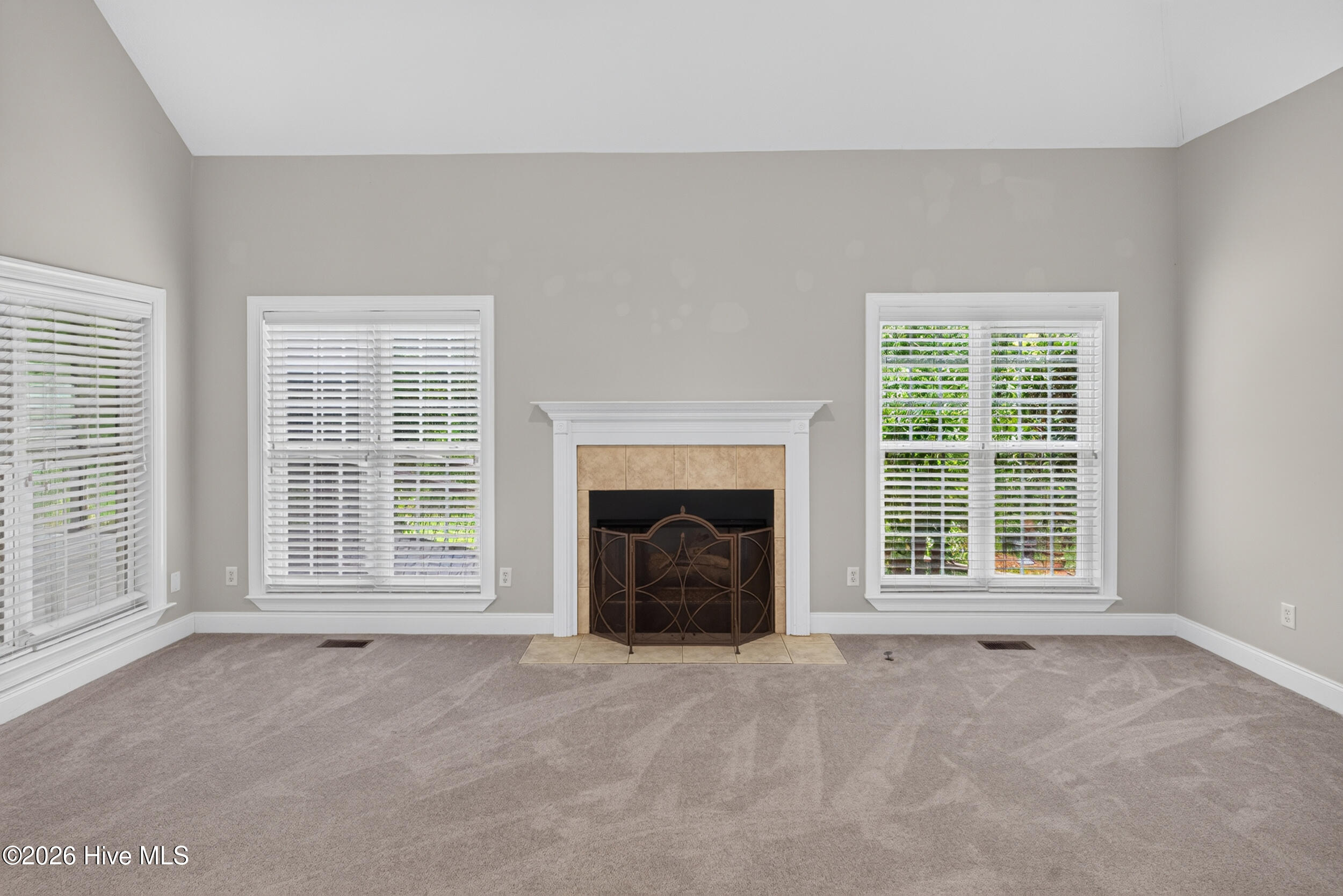 3525 Greenway Drive Property Photo 17