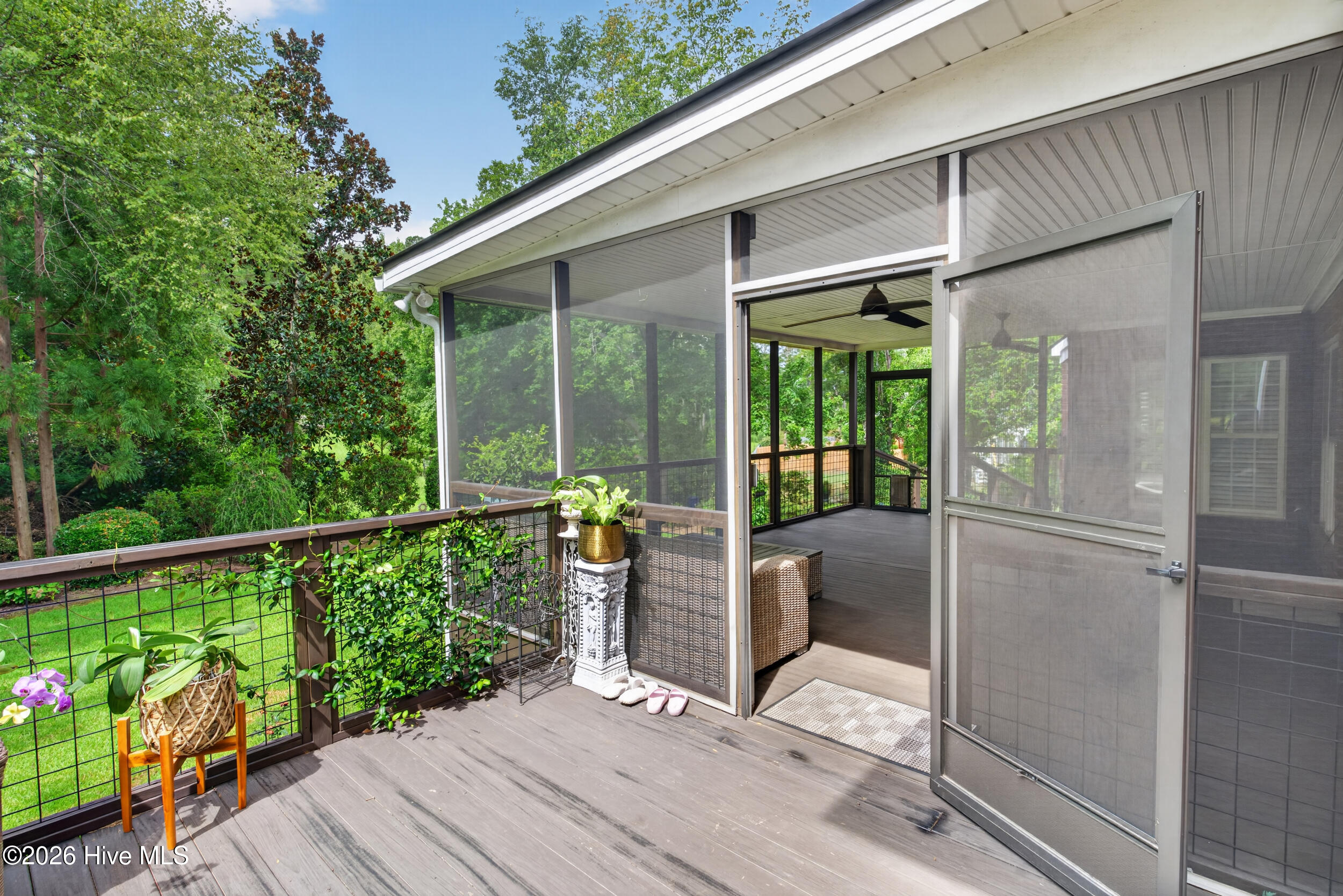 3525 Greenway Drive Property Photo 54