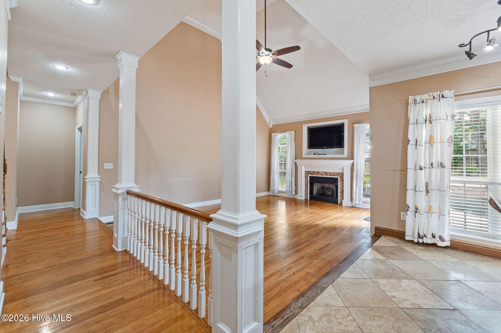 882 Windmill Lane Property Photo 13