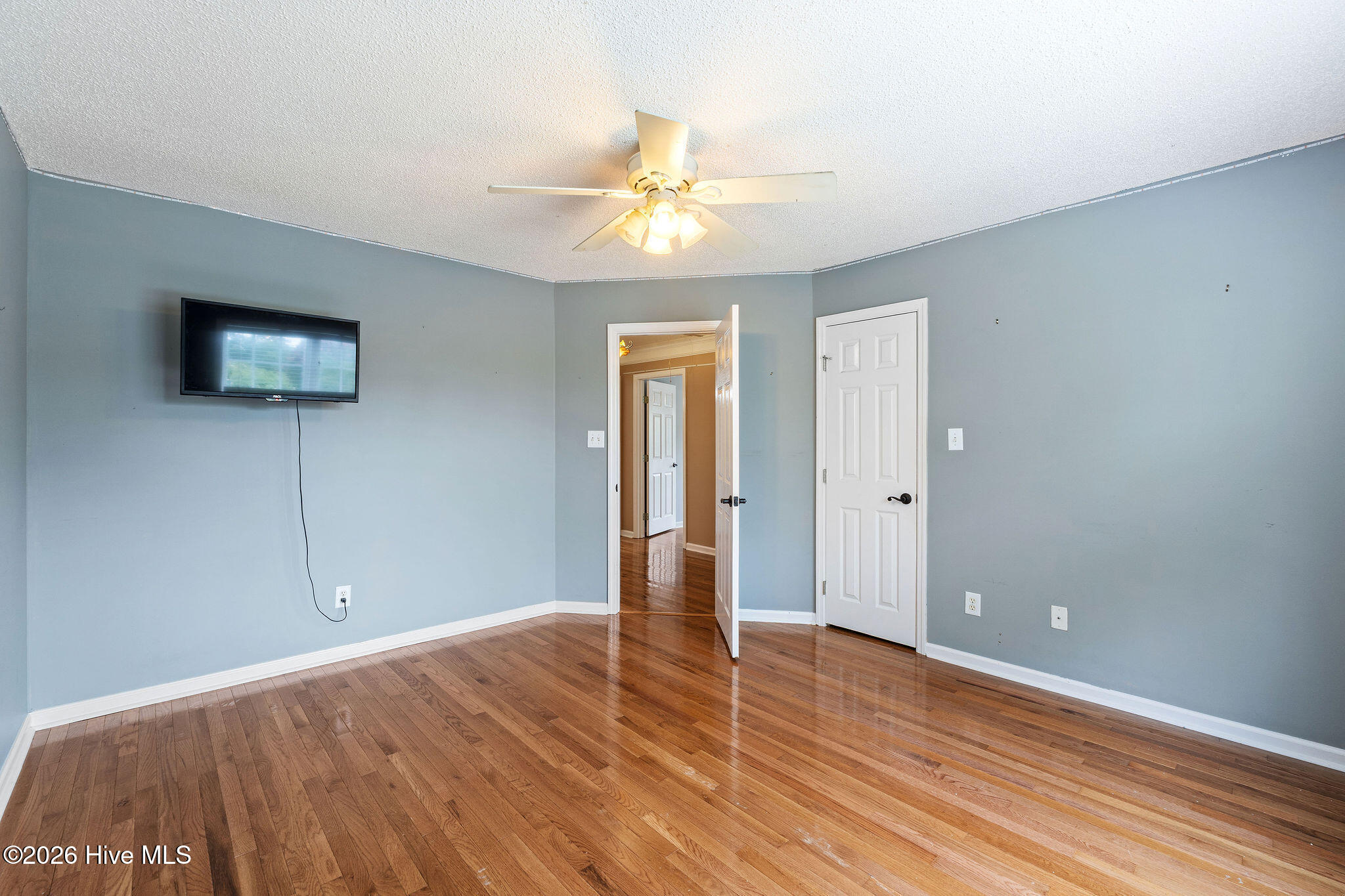 882 Windmill Lane Property Photo 34