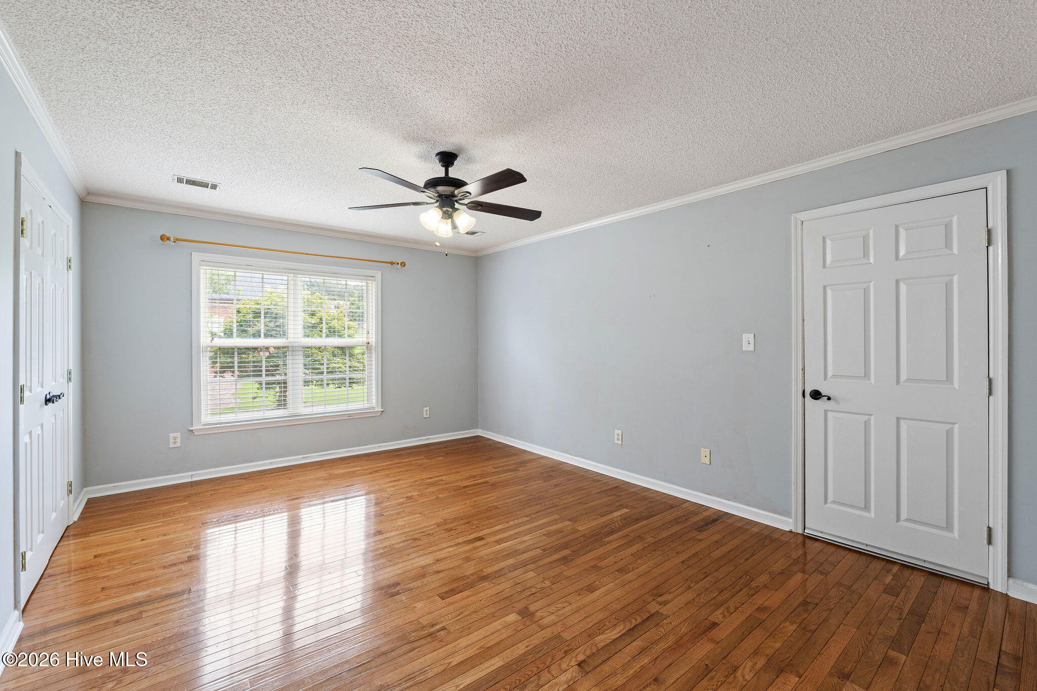 882 Windmill Lane Property Photo 35