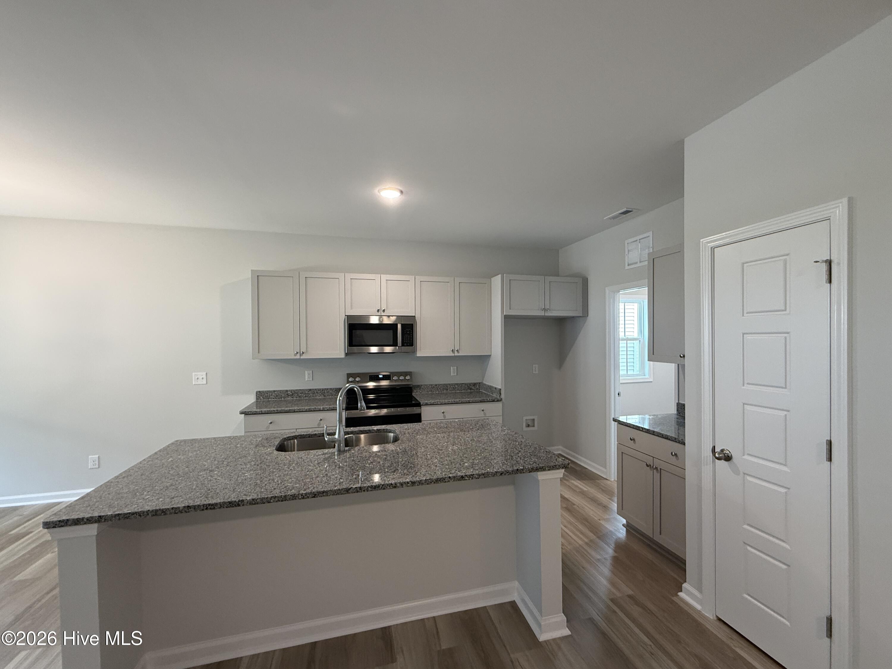 101 Crossvine Street Property Photo 5