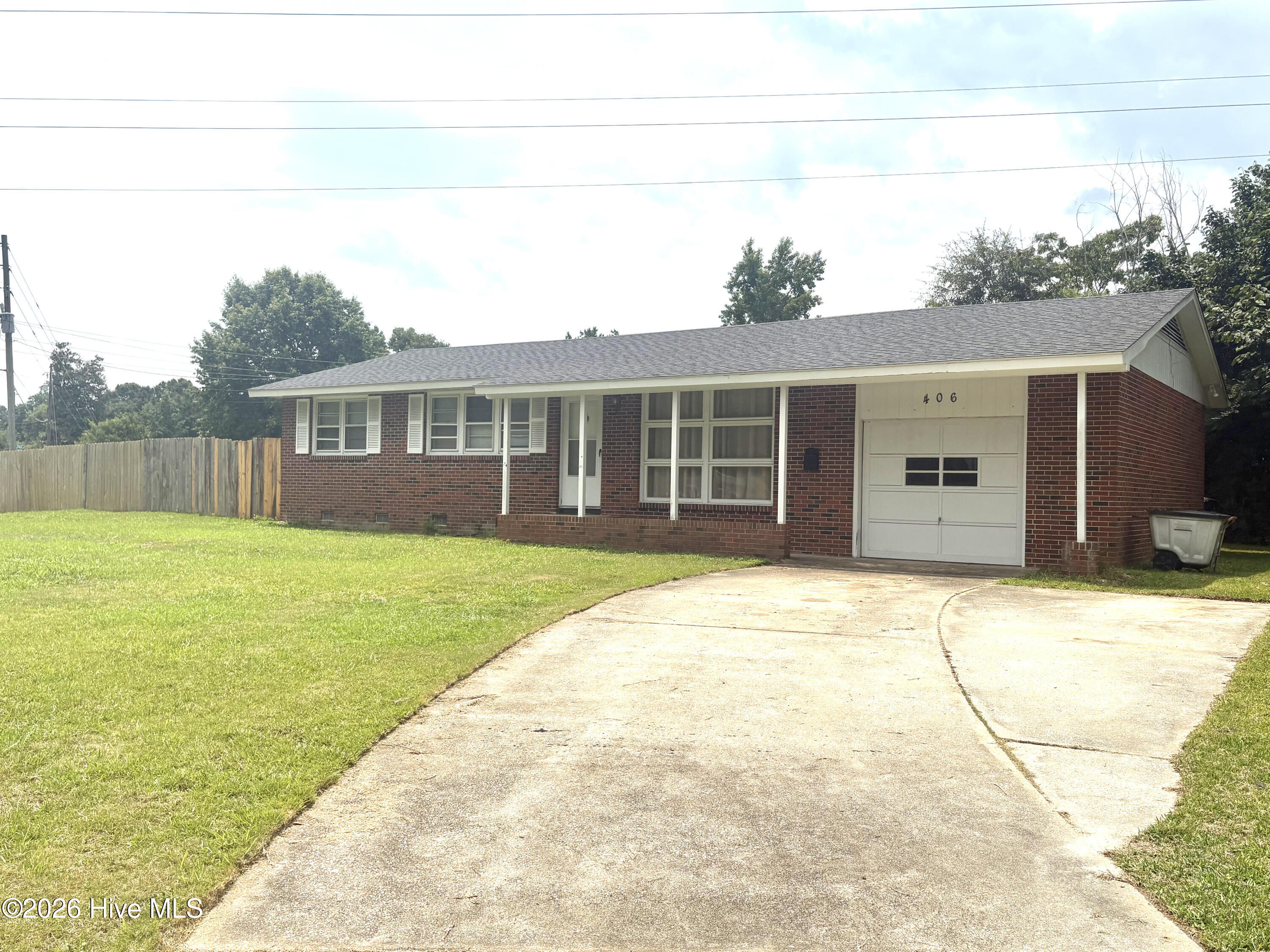 406 Forest Grove Avenue Property Photo 3