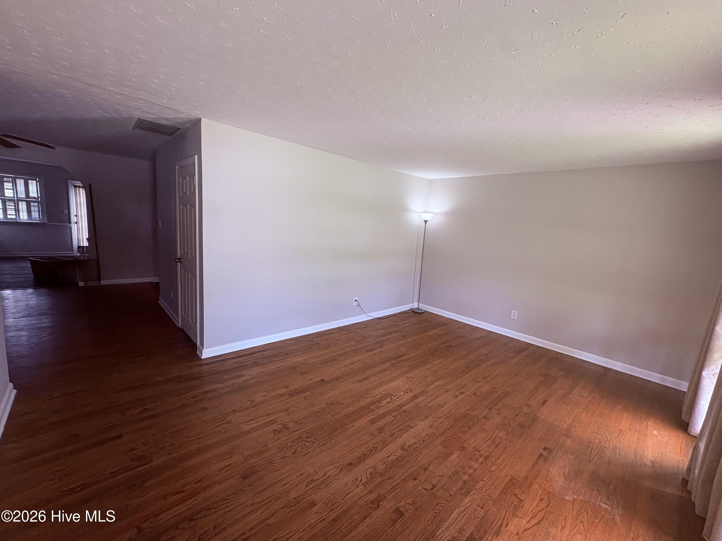 406 Forest Grove Avenue Property Photo 6