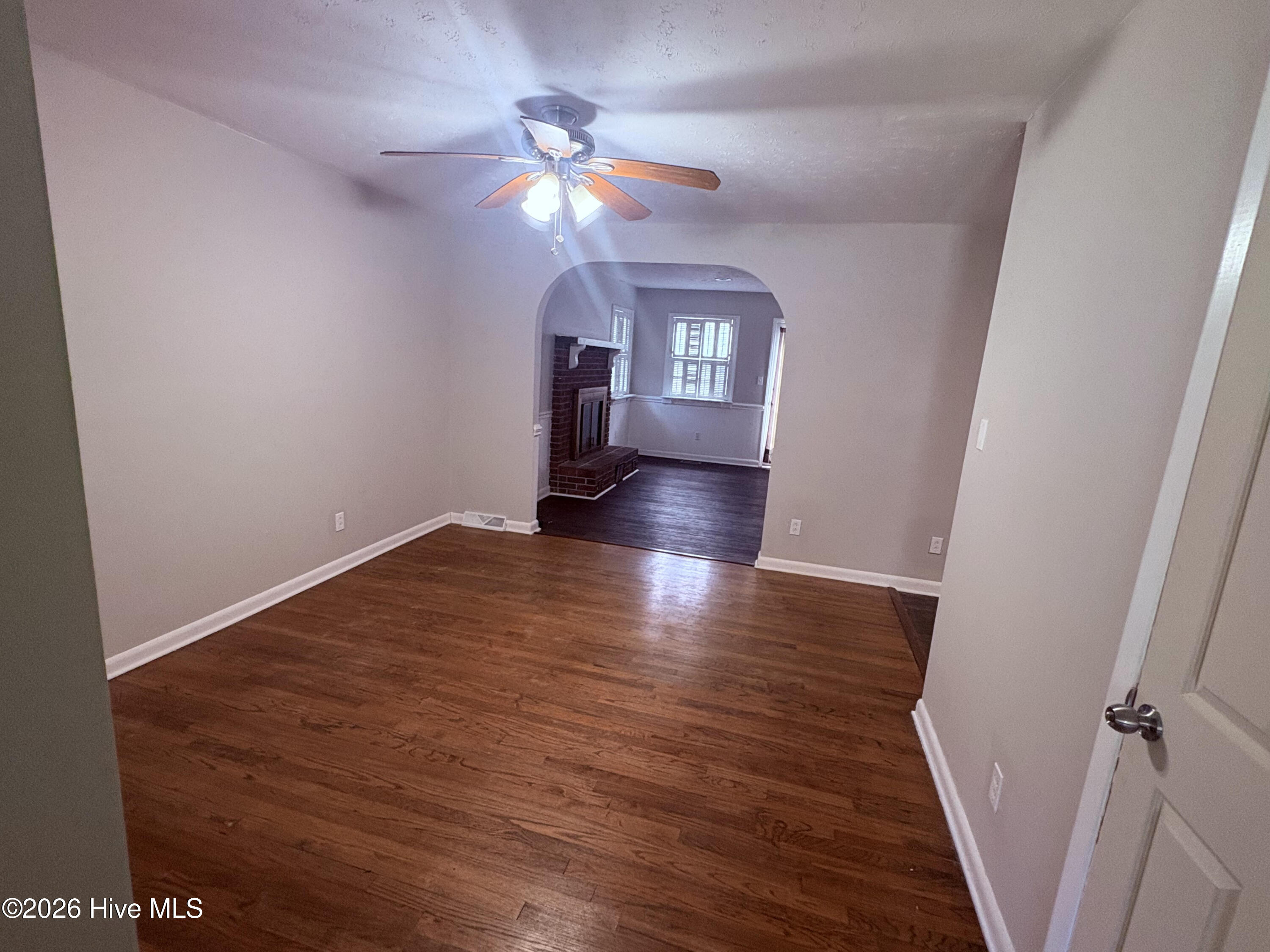 406 Forest Grove Avenue Property Photo 14