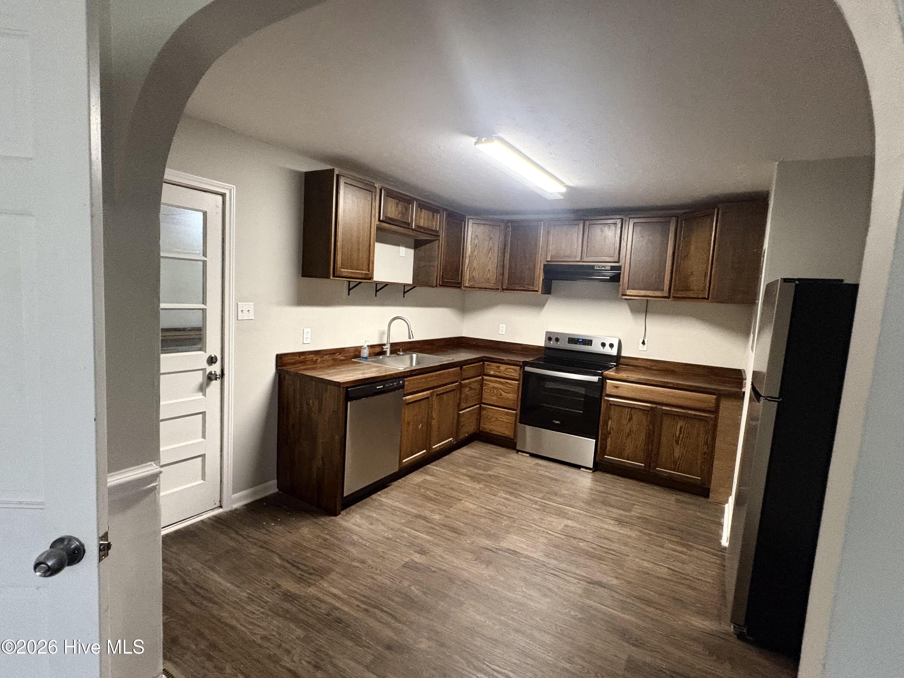 406 Forest Grove Avenue Property Photo 19