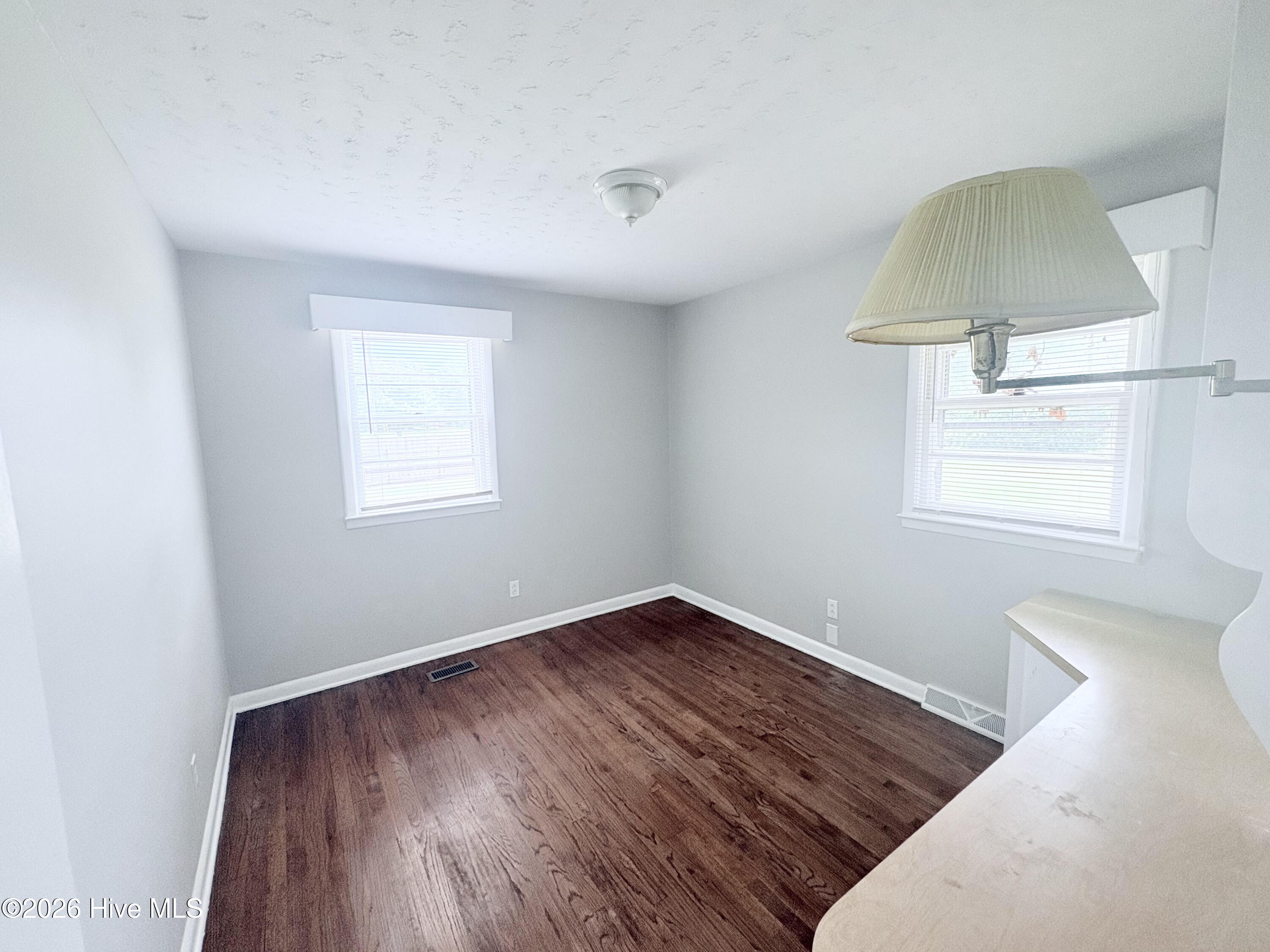 406 Forest Grove Avenue Property Photo 22