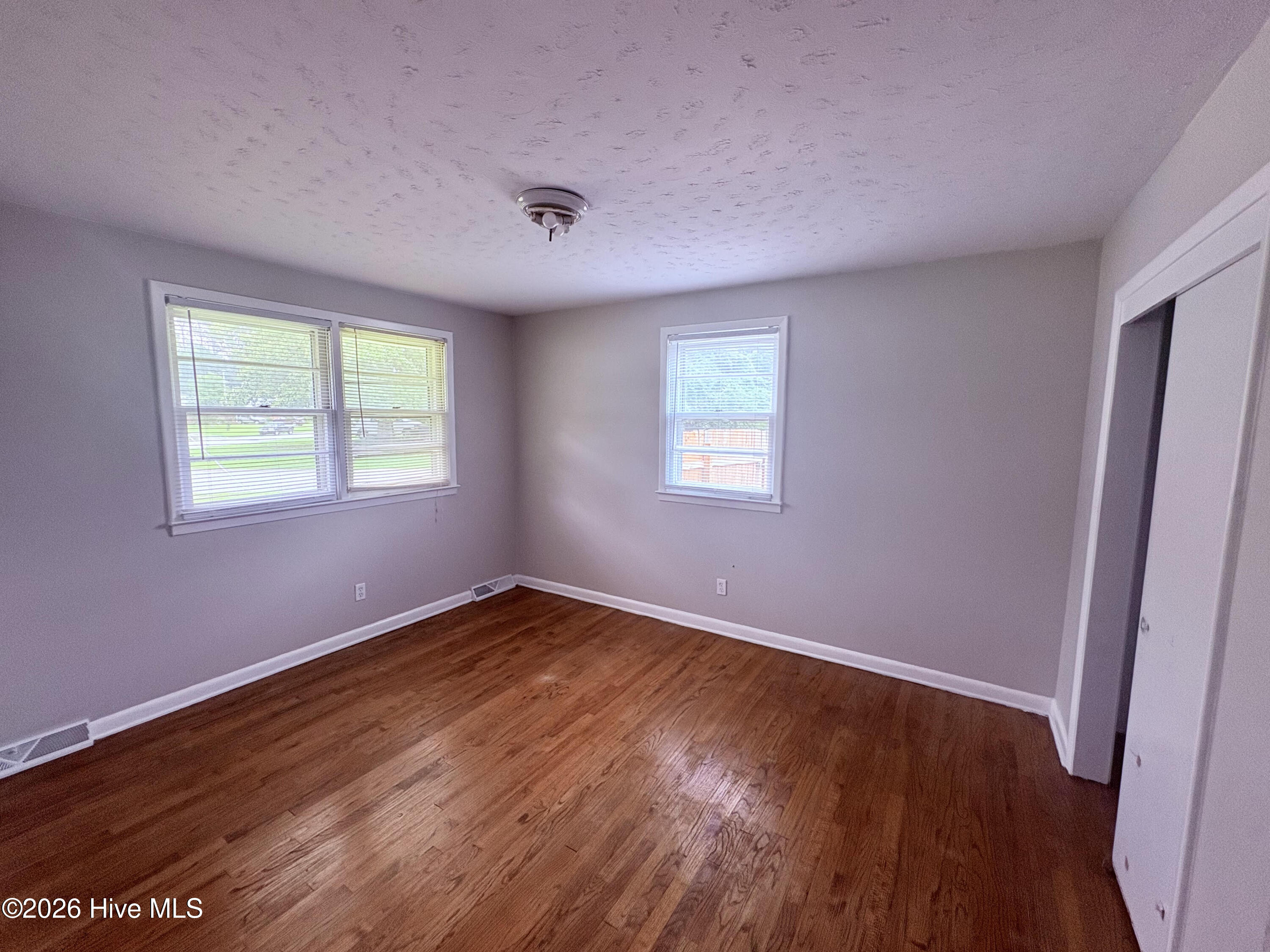 406 Forest Grove Avenue Property Photo 26
