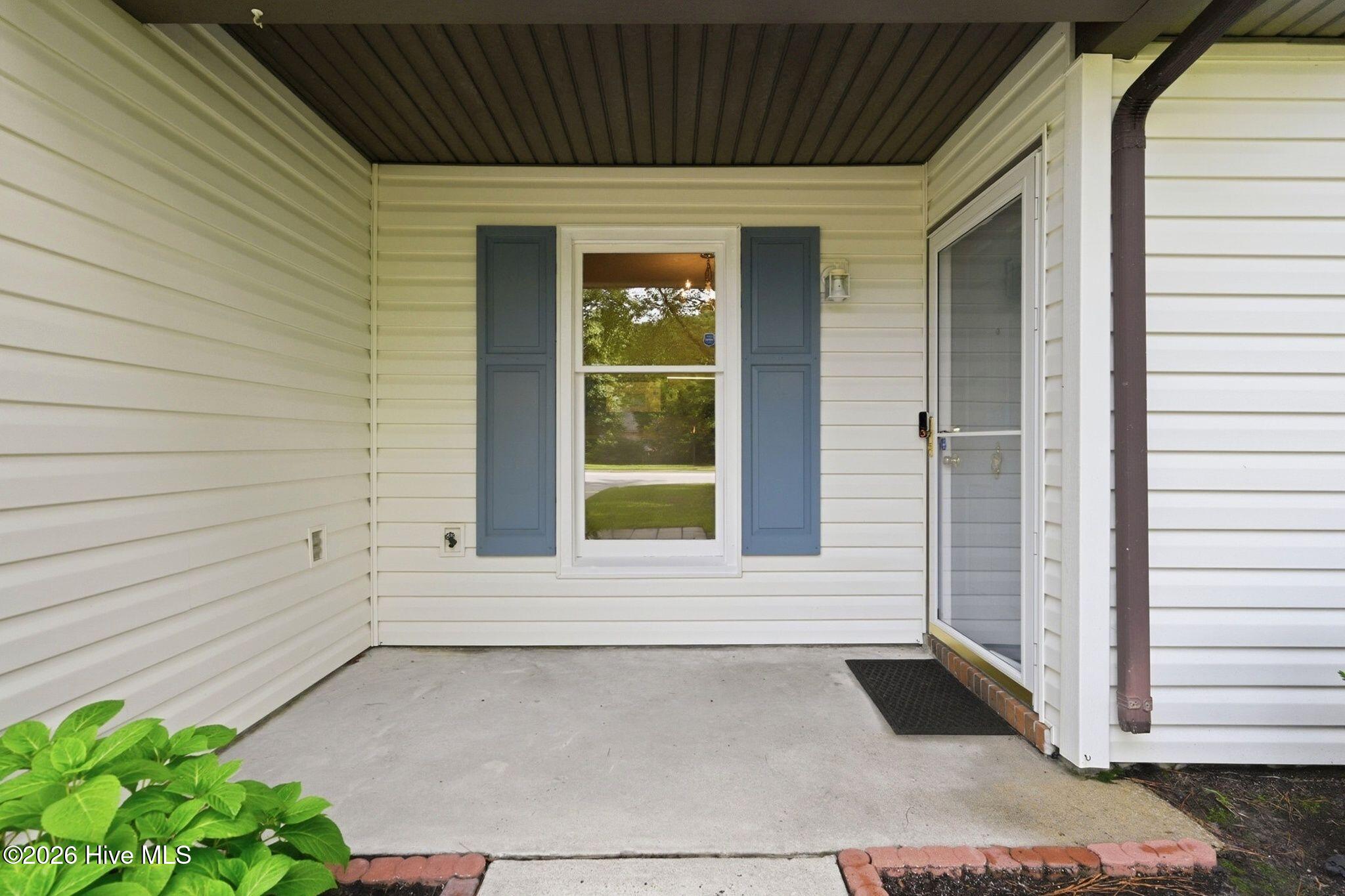542 Shadowridge Road Property Photo 4