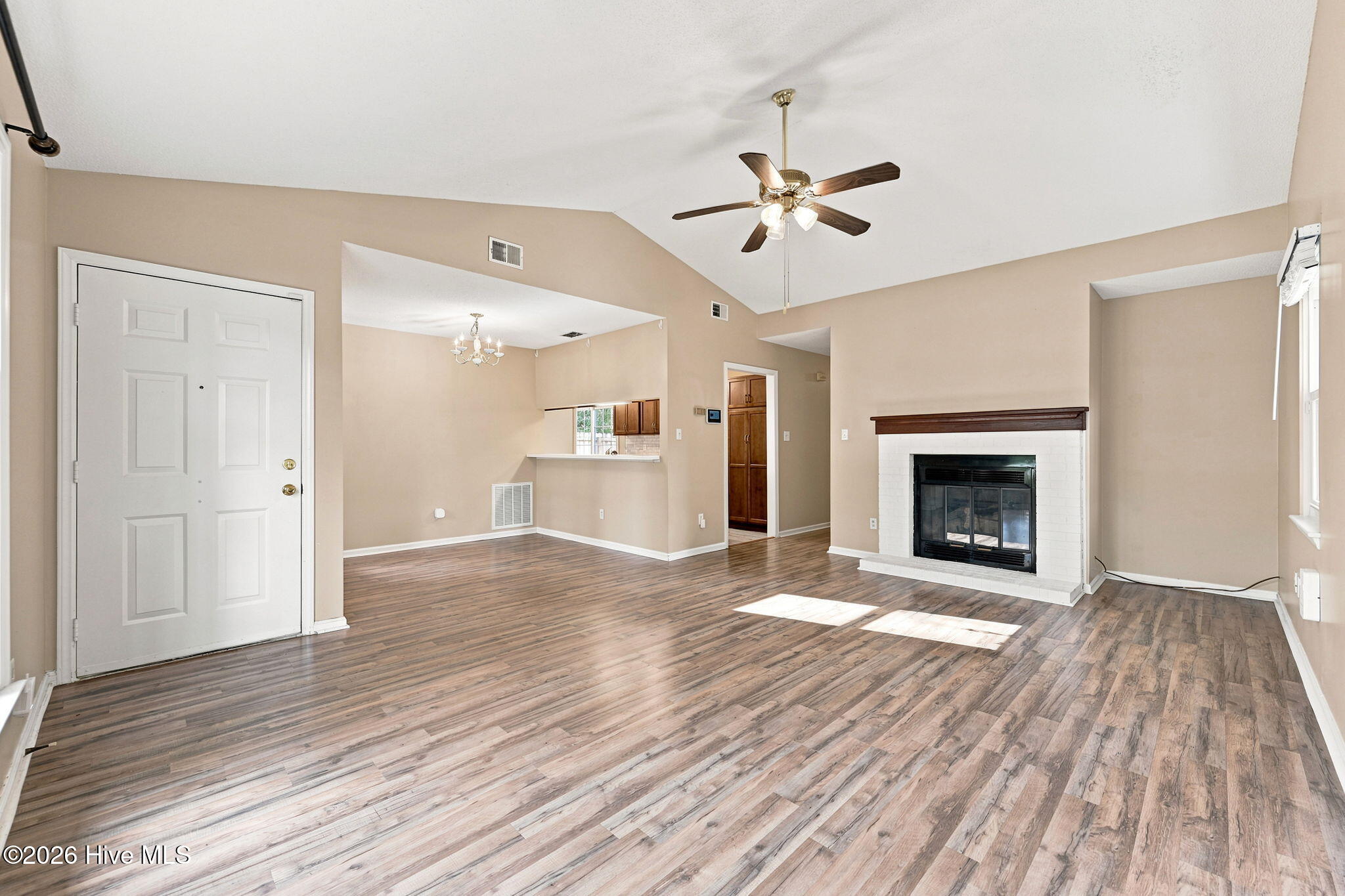 542 Shadowridge Road Property Photo 7