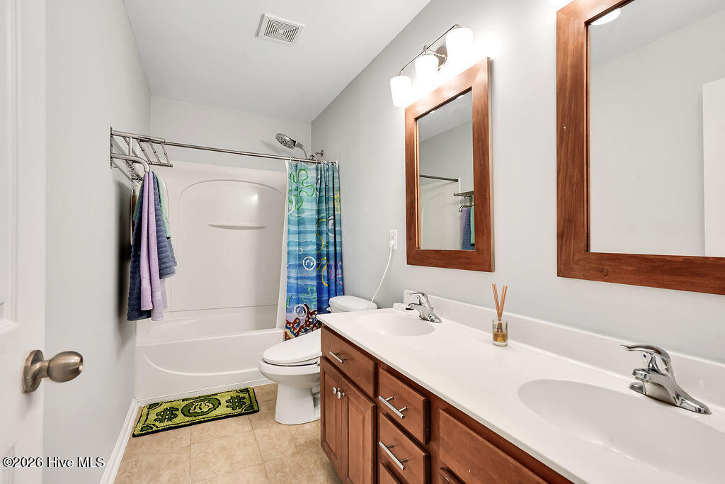 5010 Portside Drive Property Photo 26