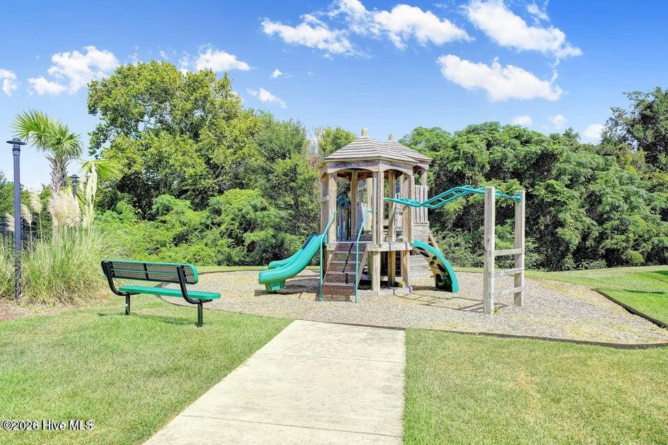 5010 Portside Drive Property Photo 49