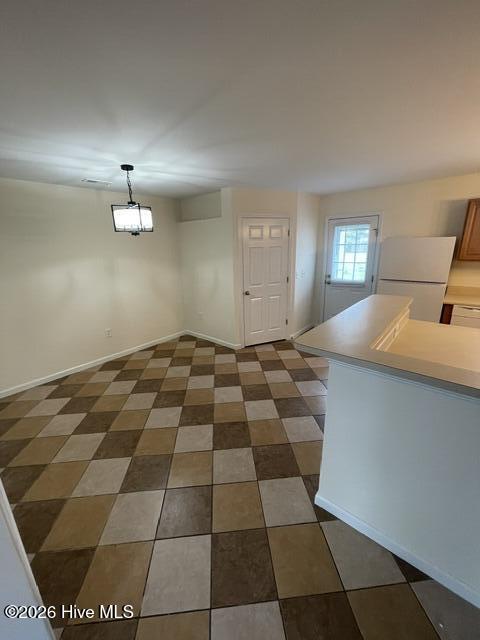 302 Comanche Trail Property Photo 6