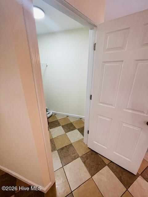 302 Comanche Trail Property Photo 10