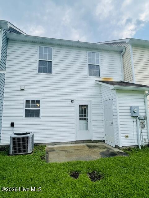 302 Comanche Trail Property Photo 24