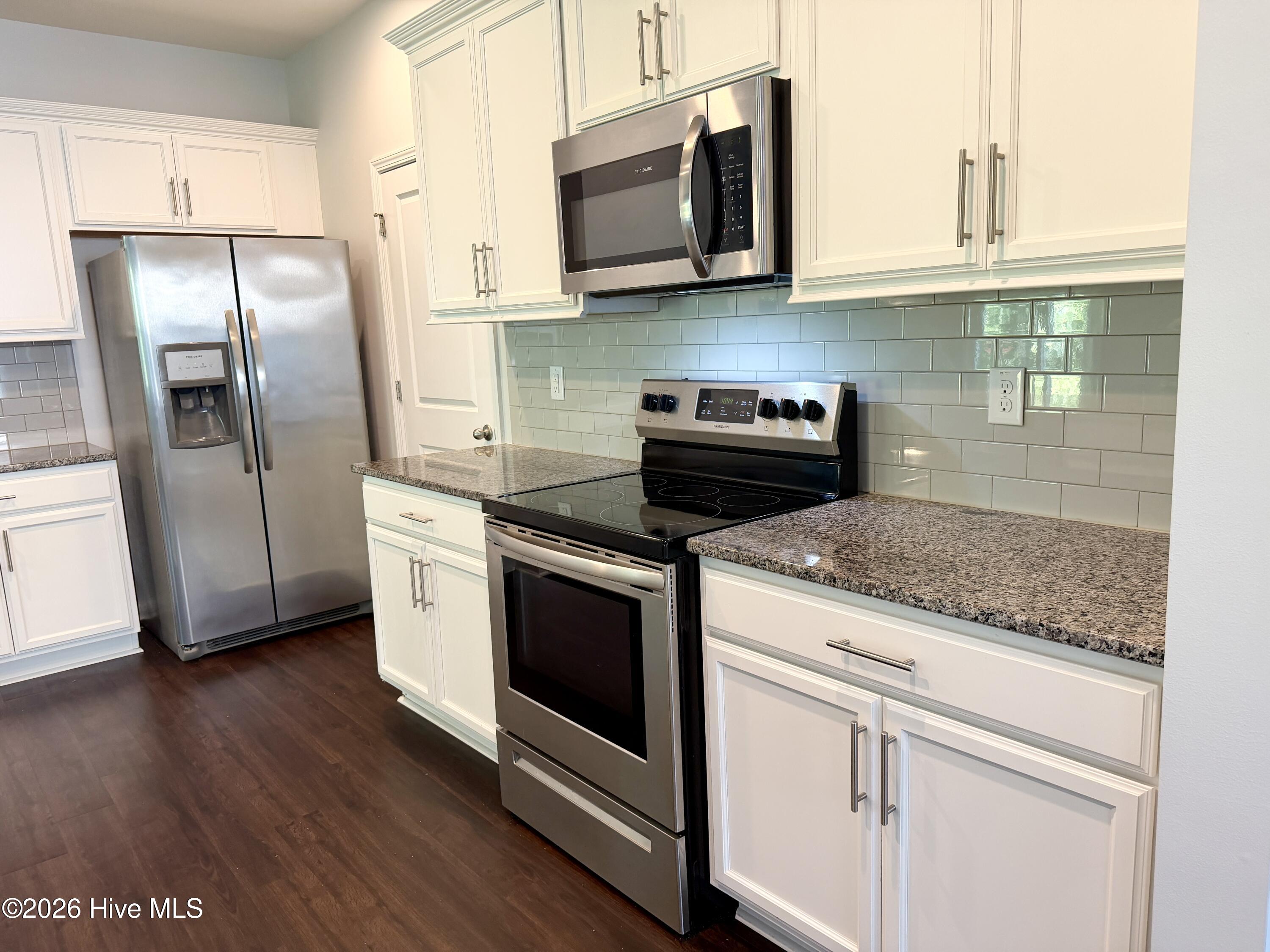 506 Golden Villas Drive Property Photo 11