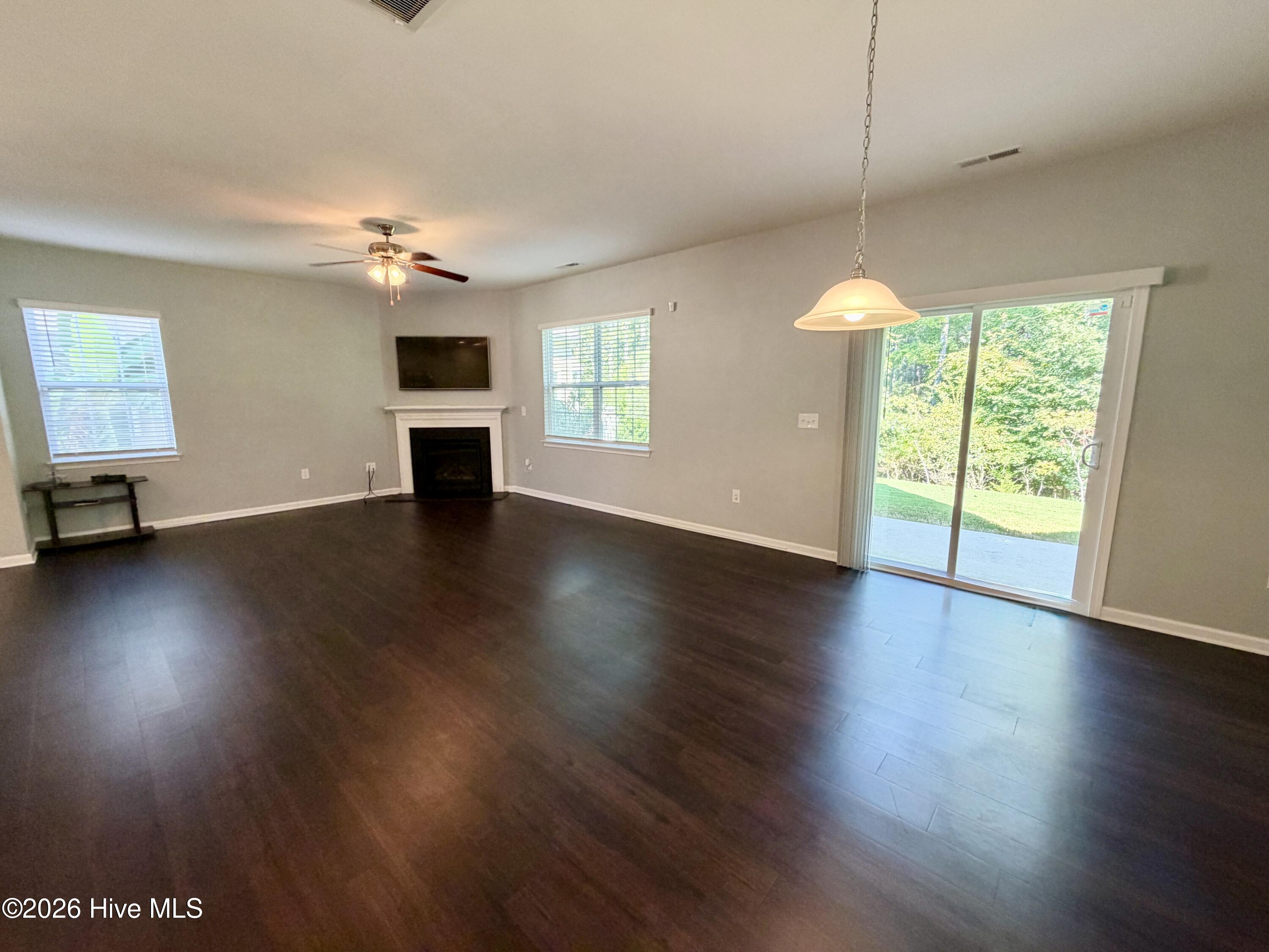 506 Golden Villas Drive Property Photo 12