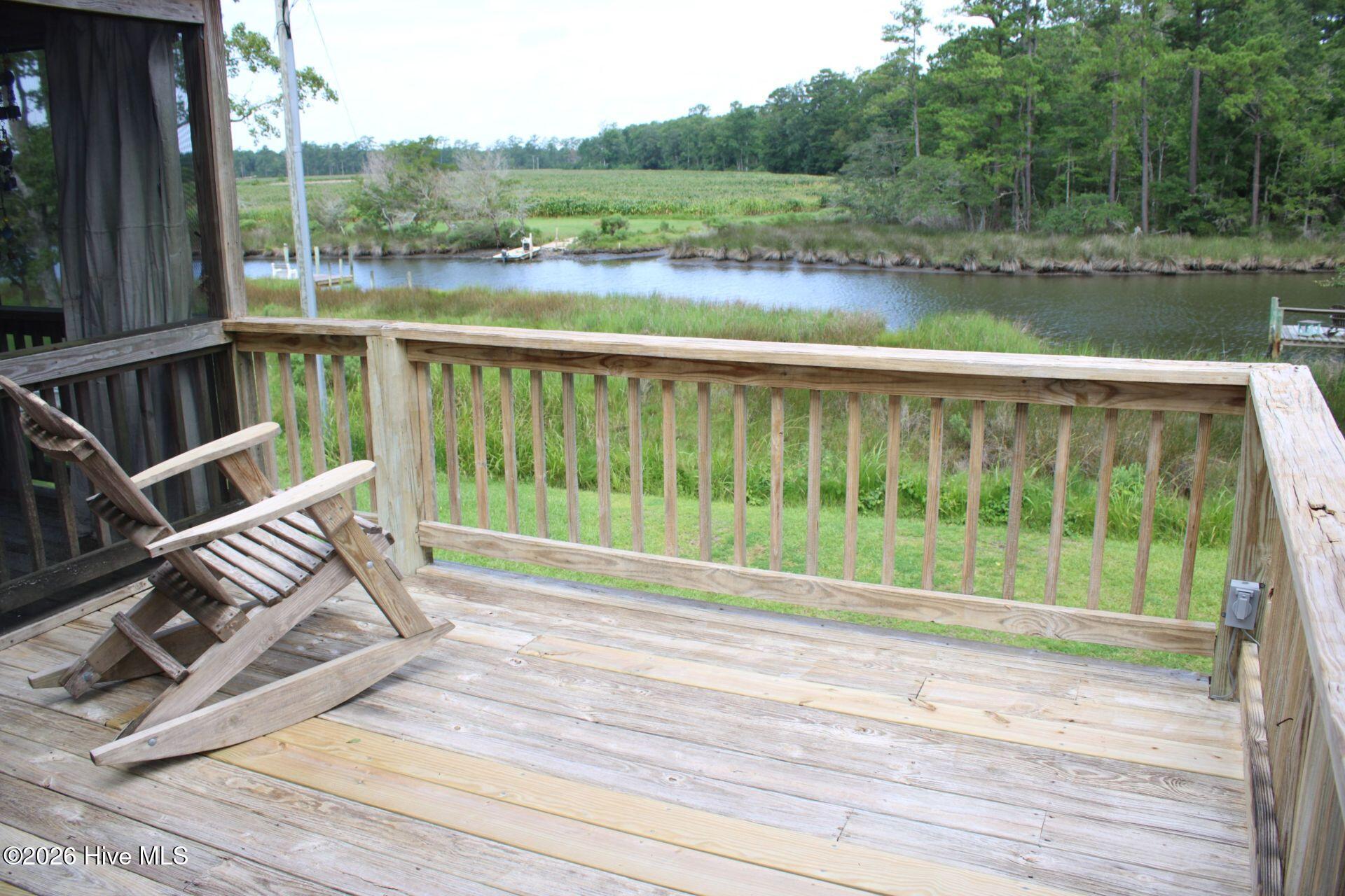 143 Riggs Creek Drive Property Photo 5
