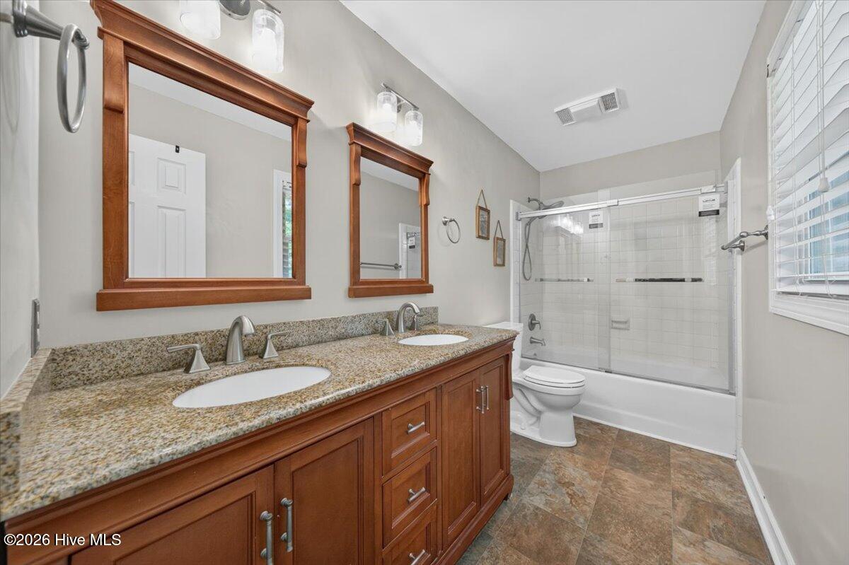 201 Ashby Lane Property Photo 11