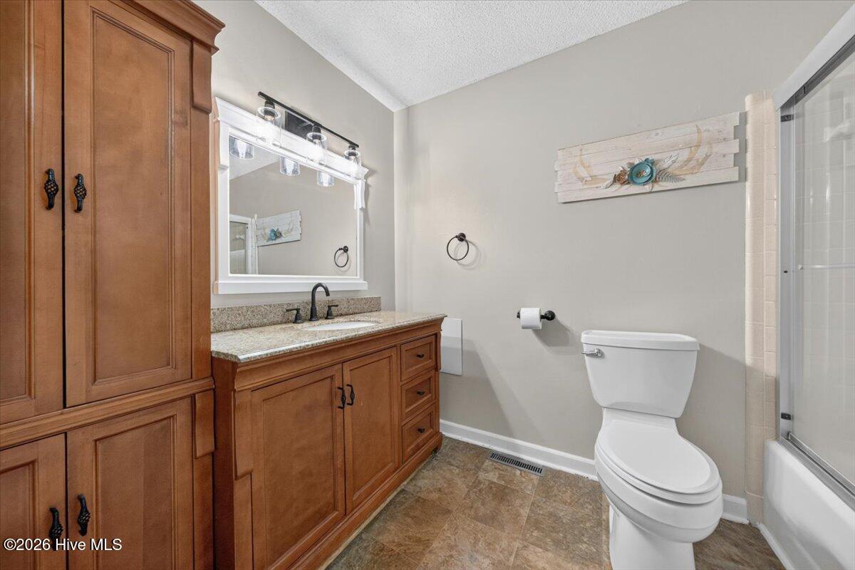 201 Ashby Lane Property Photo 17