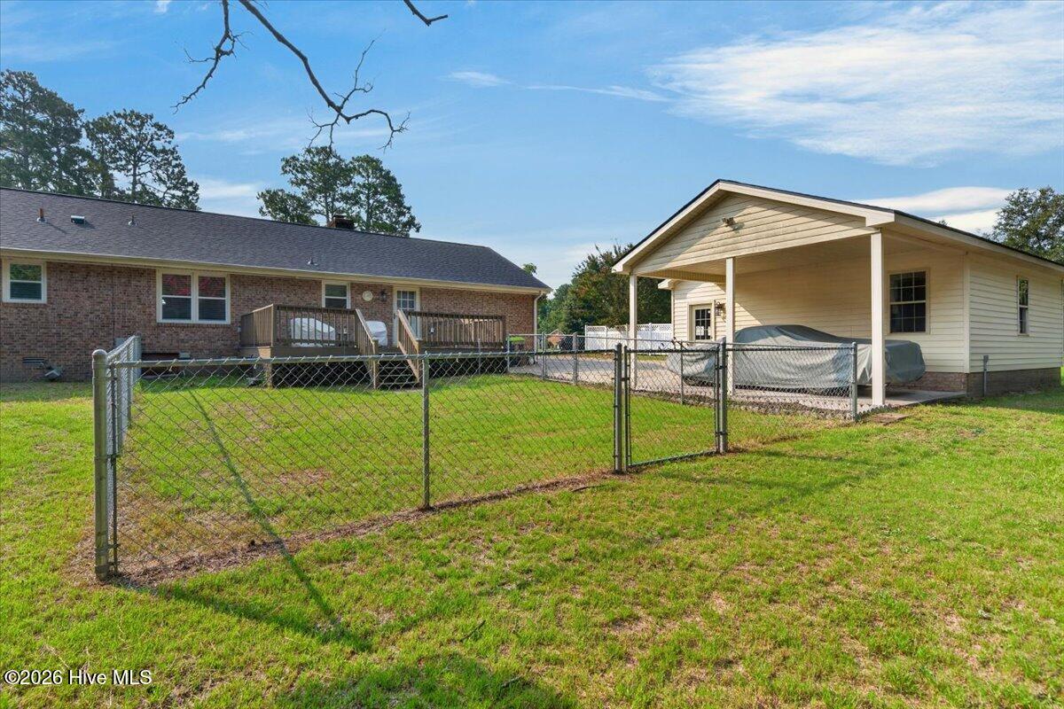 201 Ashby Lane Property Photo 18