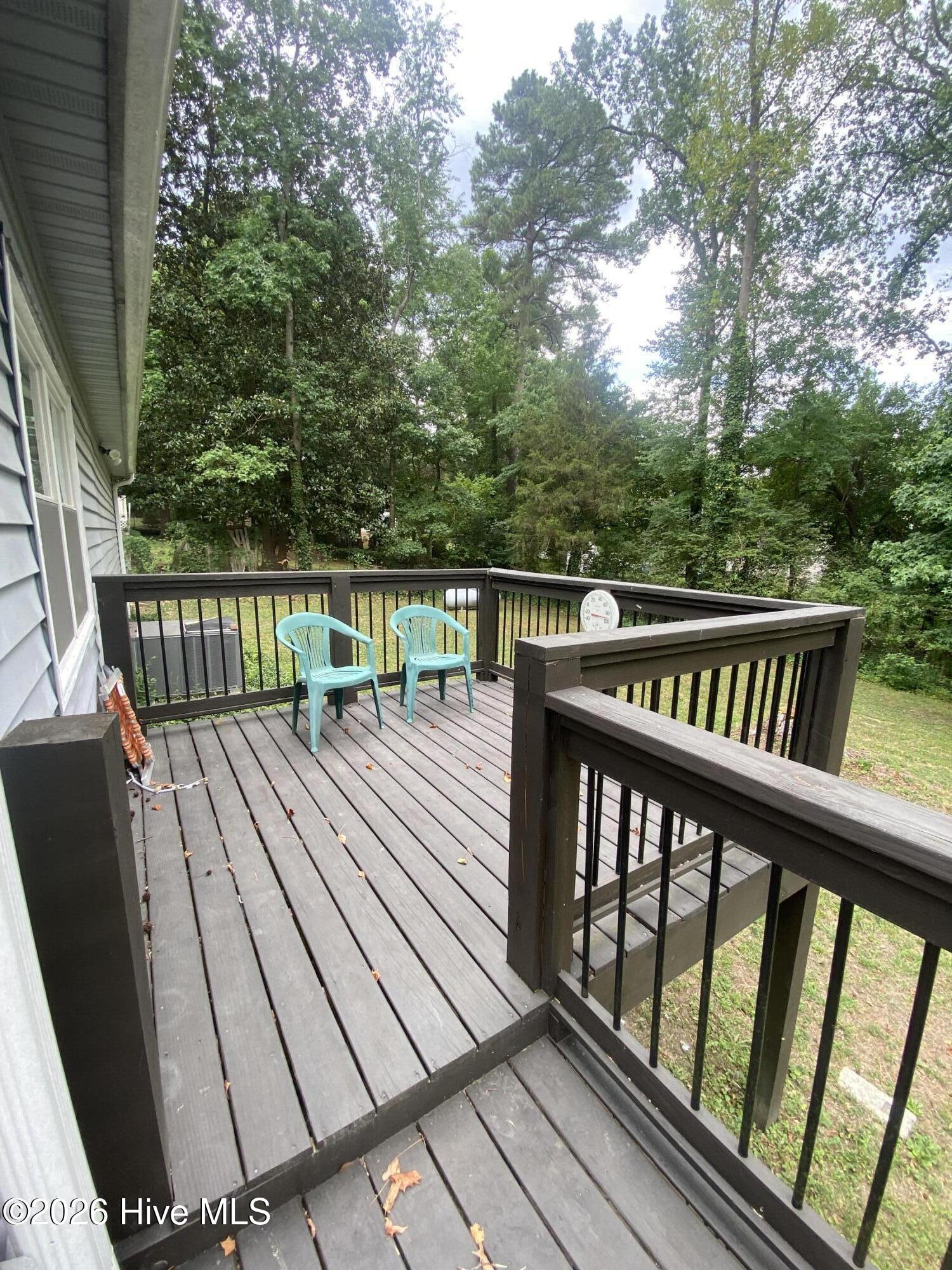 7229 Bentley Circle Property Photo 4