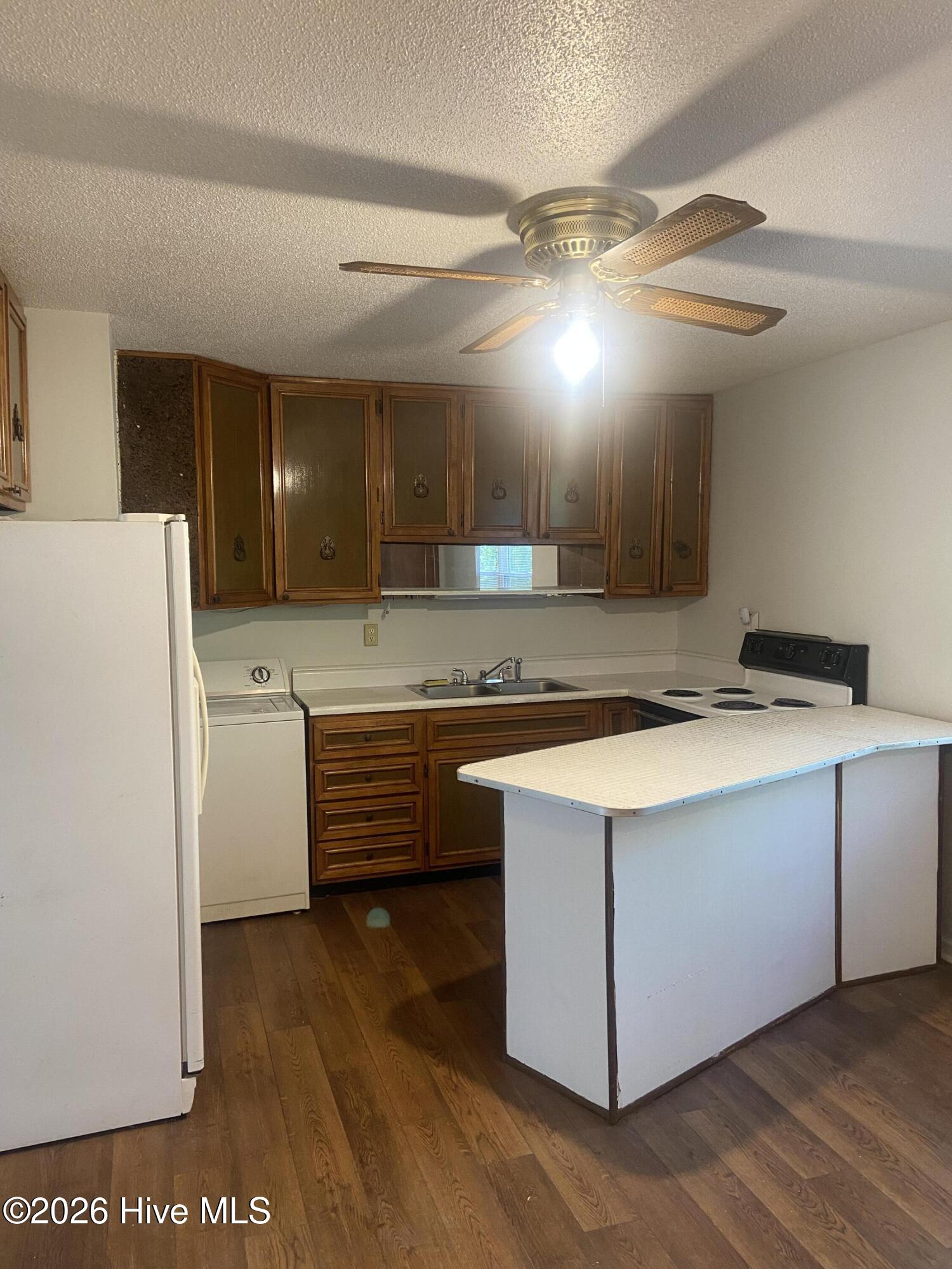 7229 Bentley Circle Property Photo 11