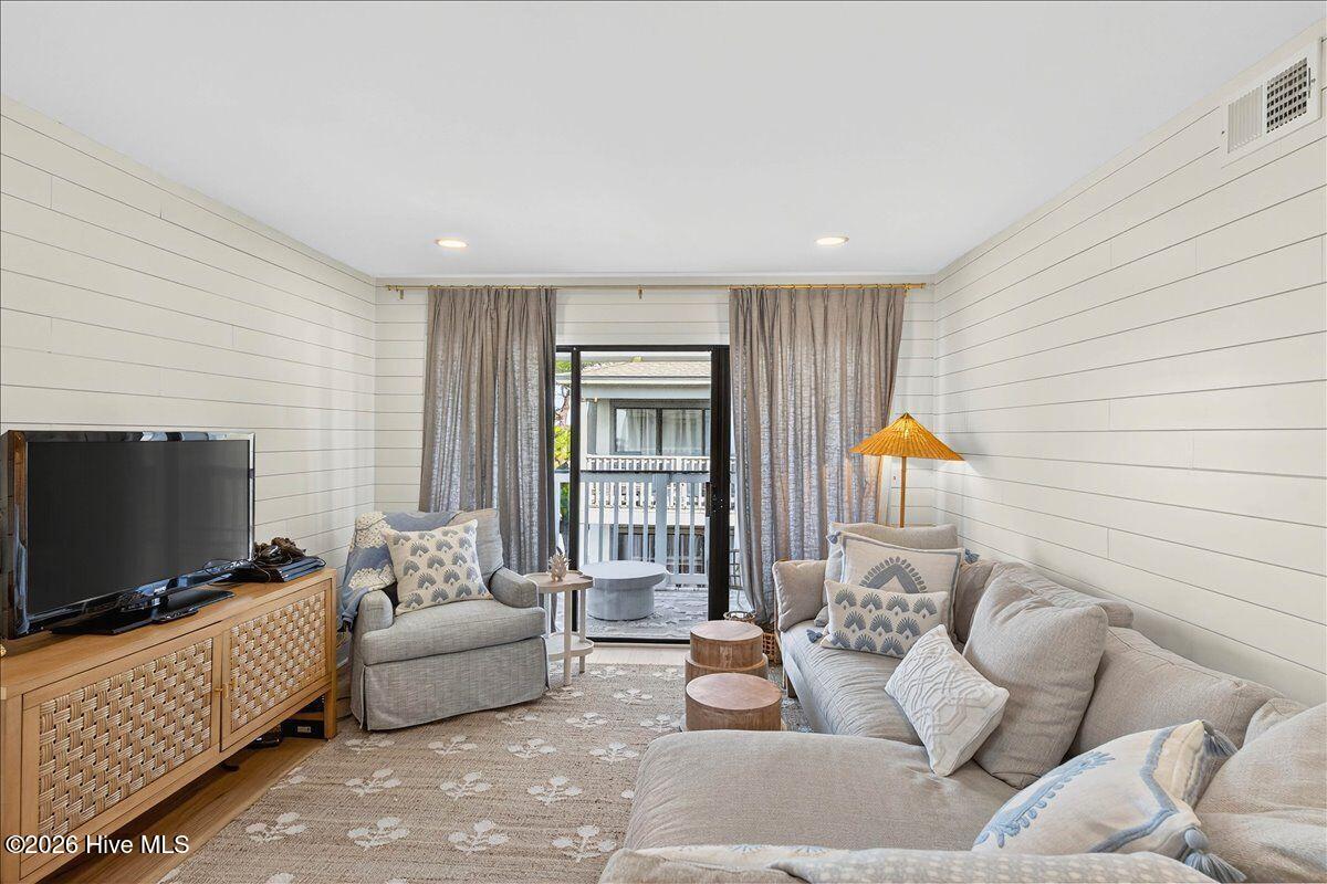 43 Ocean Isle West Boulevard 1-3 Property Photo 10