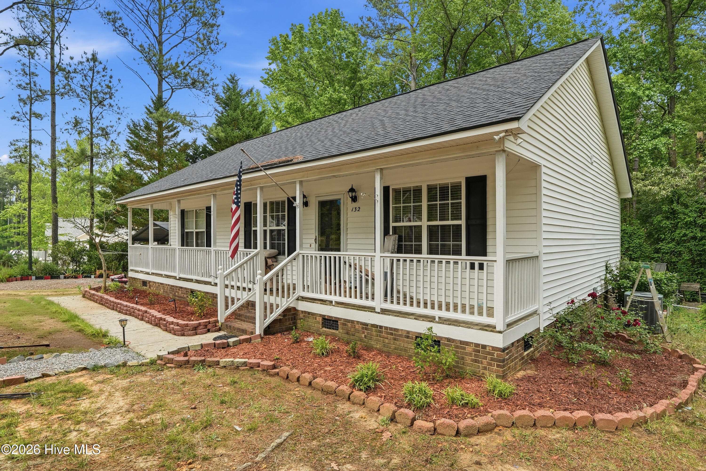 132 Hilltop Drive Property Photo 1