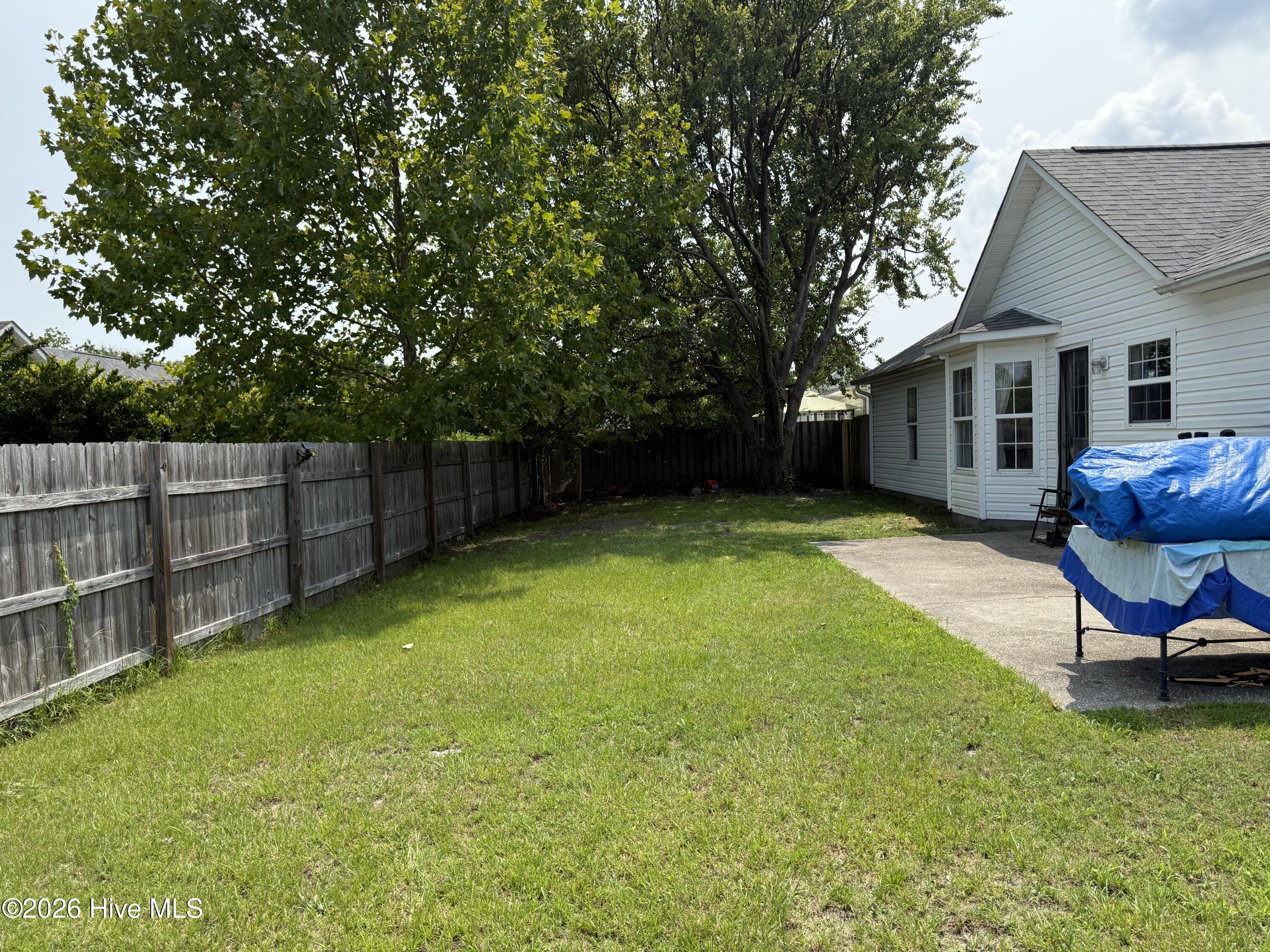 6701 Newbury Way Property Photo 5
